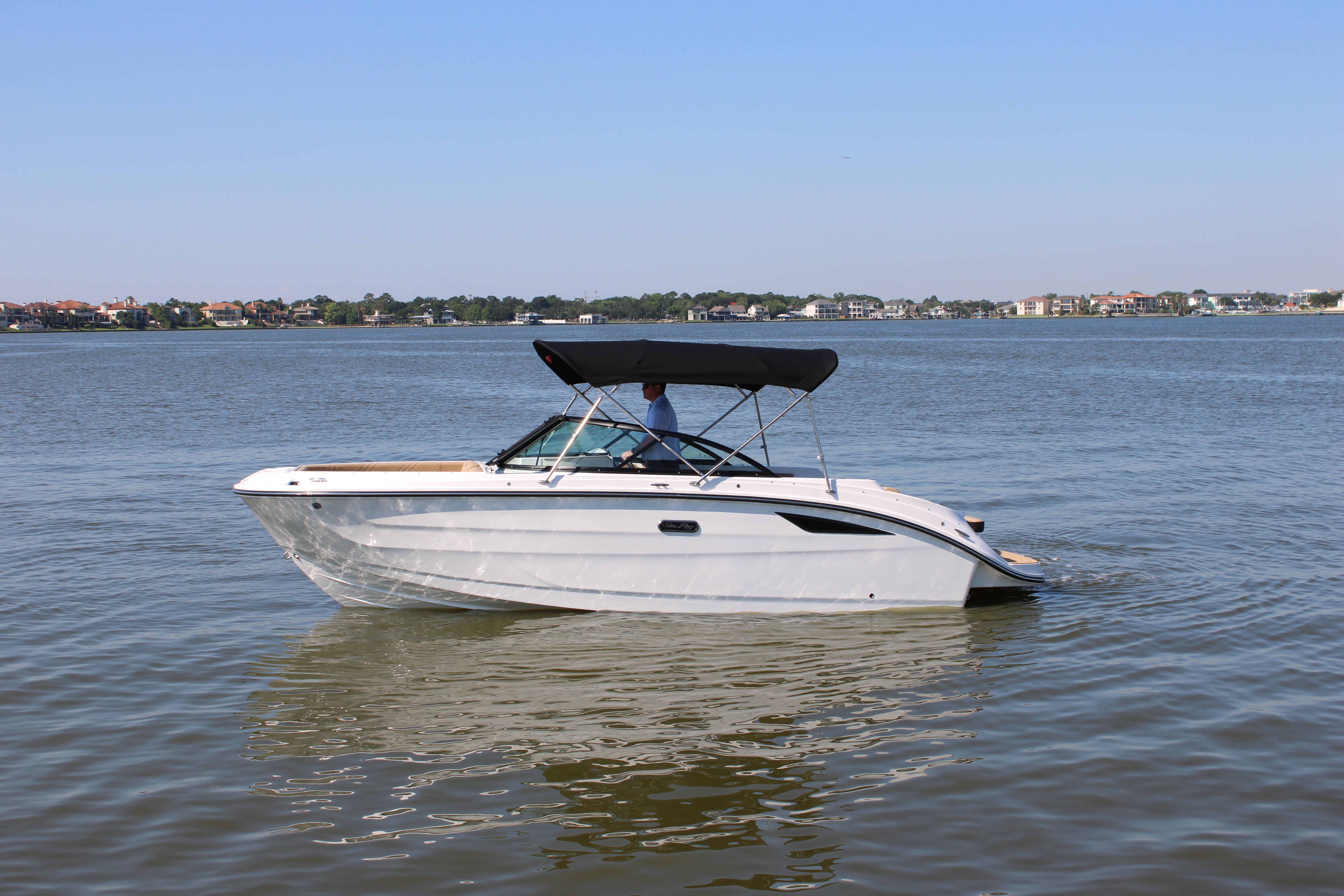 2026 Sea Ray SDX 230