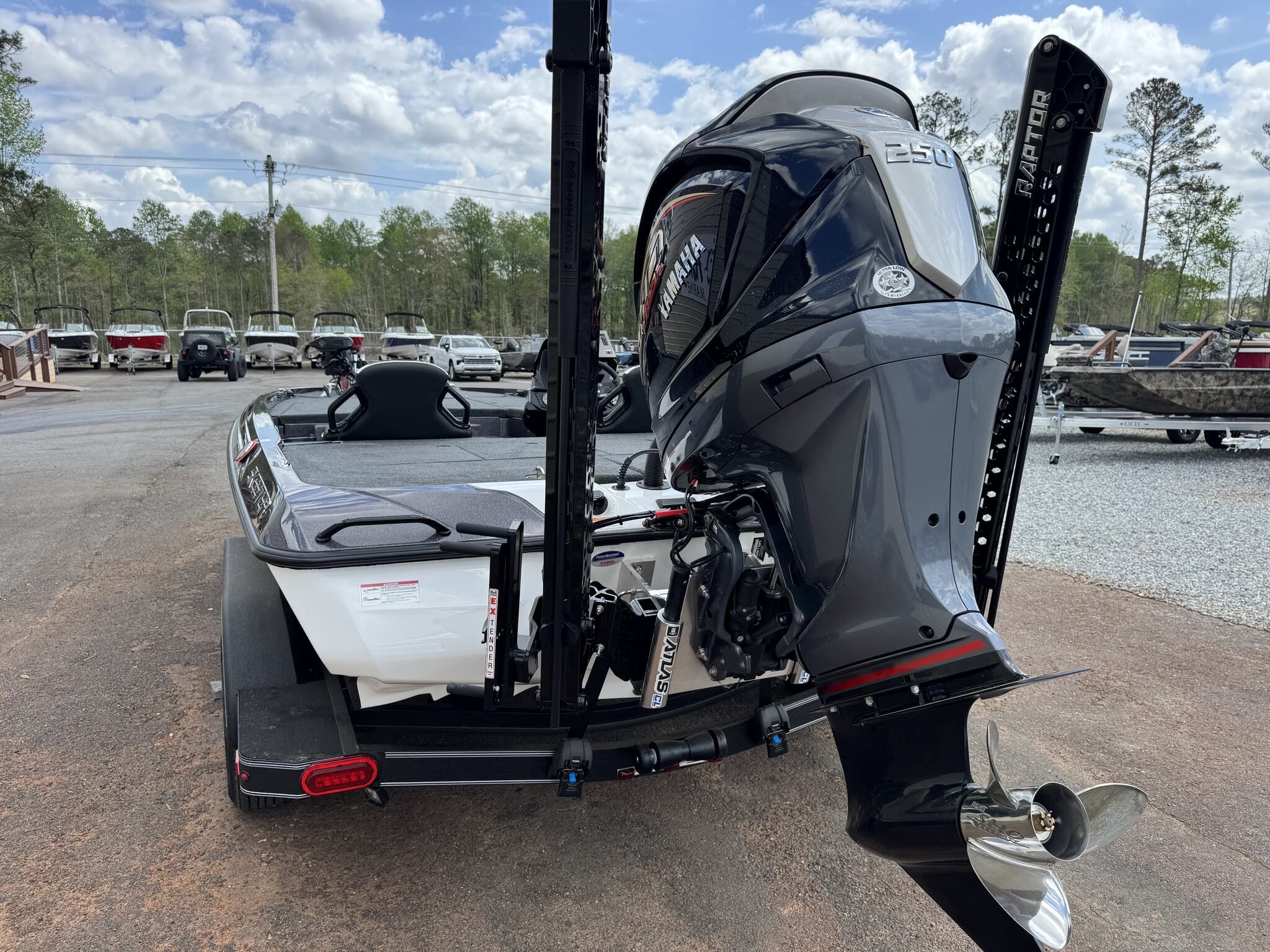 2026 Skeeter ZXE20 ULTREX QUEST UPGRADE - 10