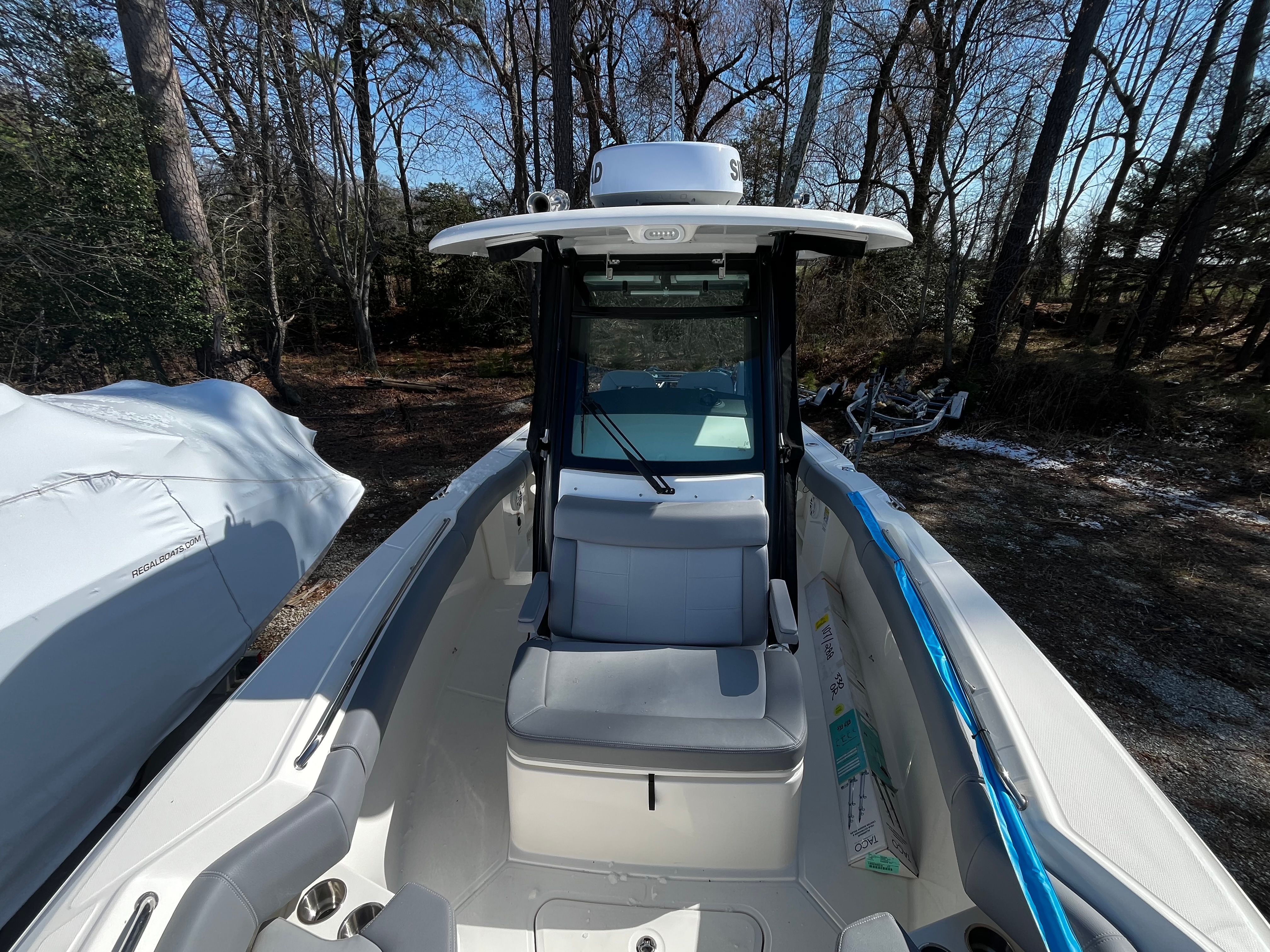 2026 BOSTON WHALER 250 OUTRAGE - Image 25