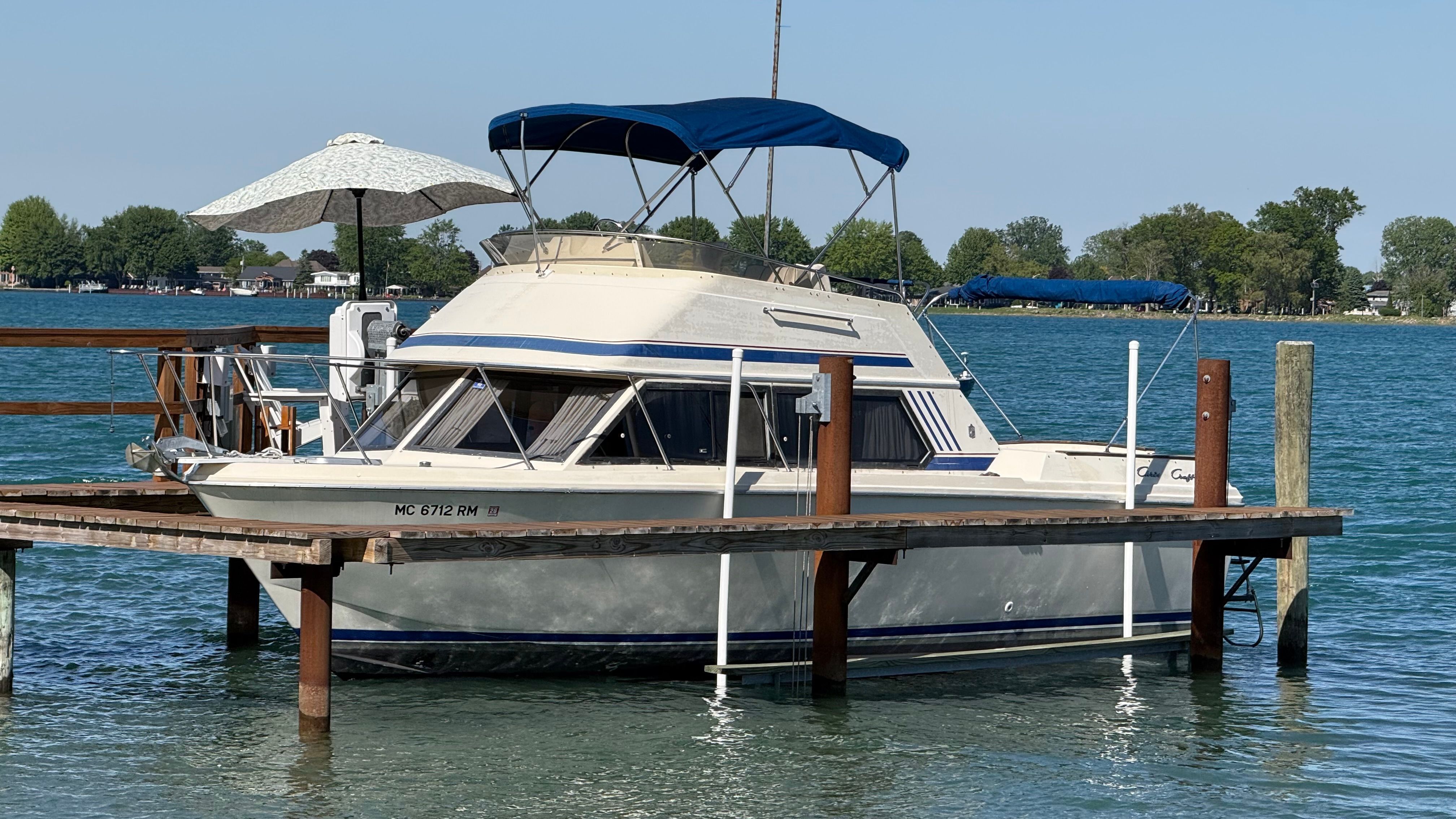 1986 Chris-Craft 292 CATALINA SUNBRIDGE - 2