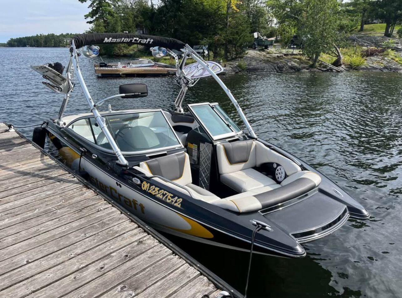 2011 MasterCraft X2