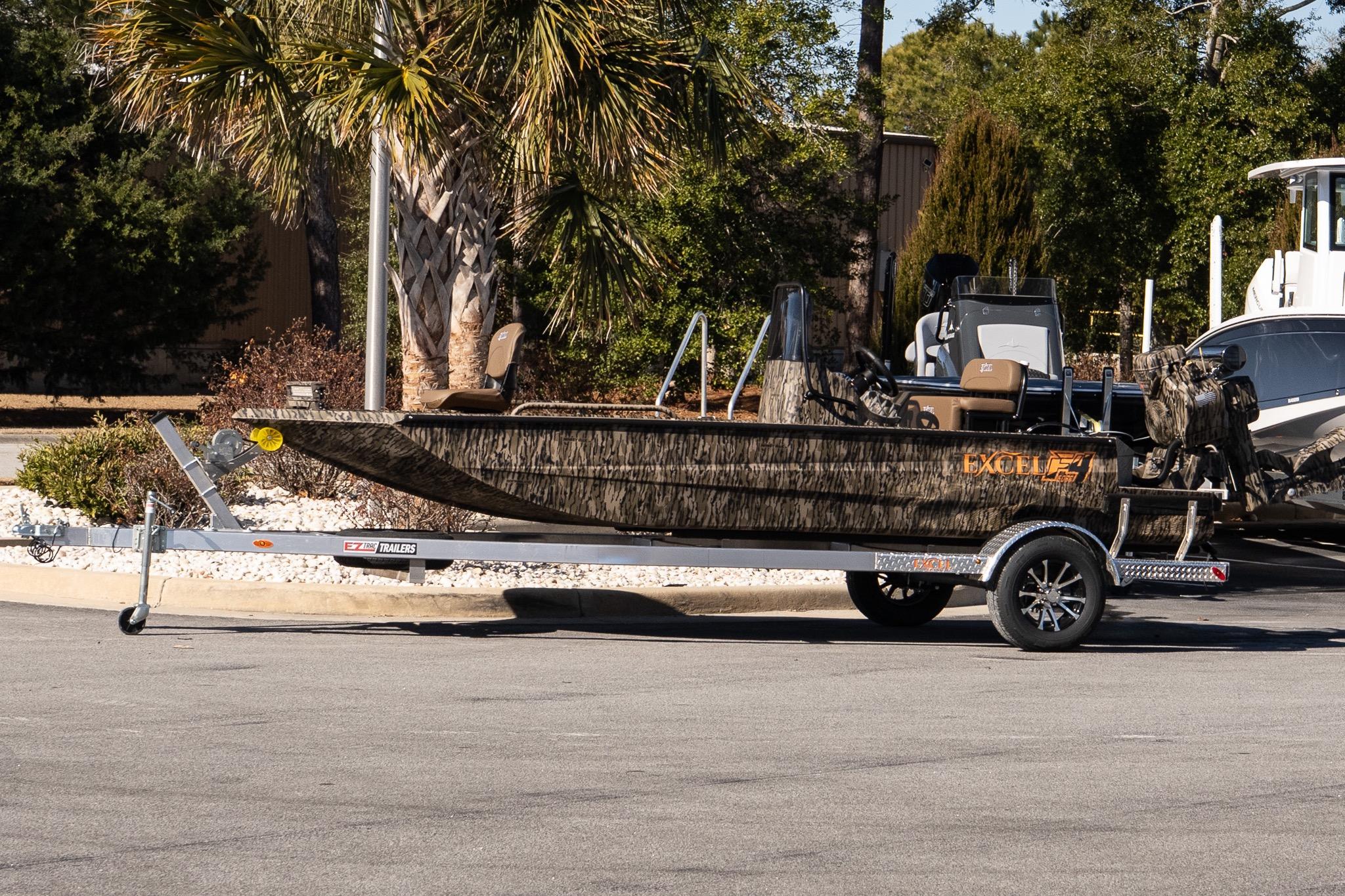 2026 Excel 1860 Shallow Water F4 CC