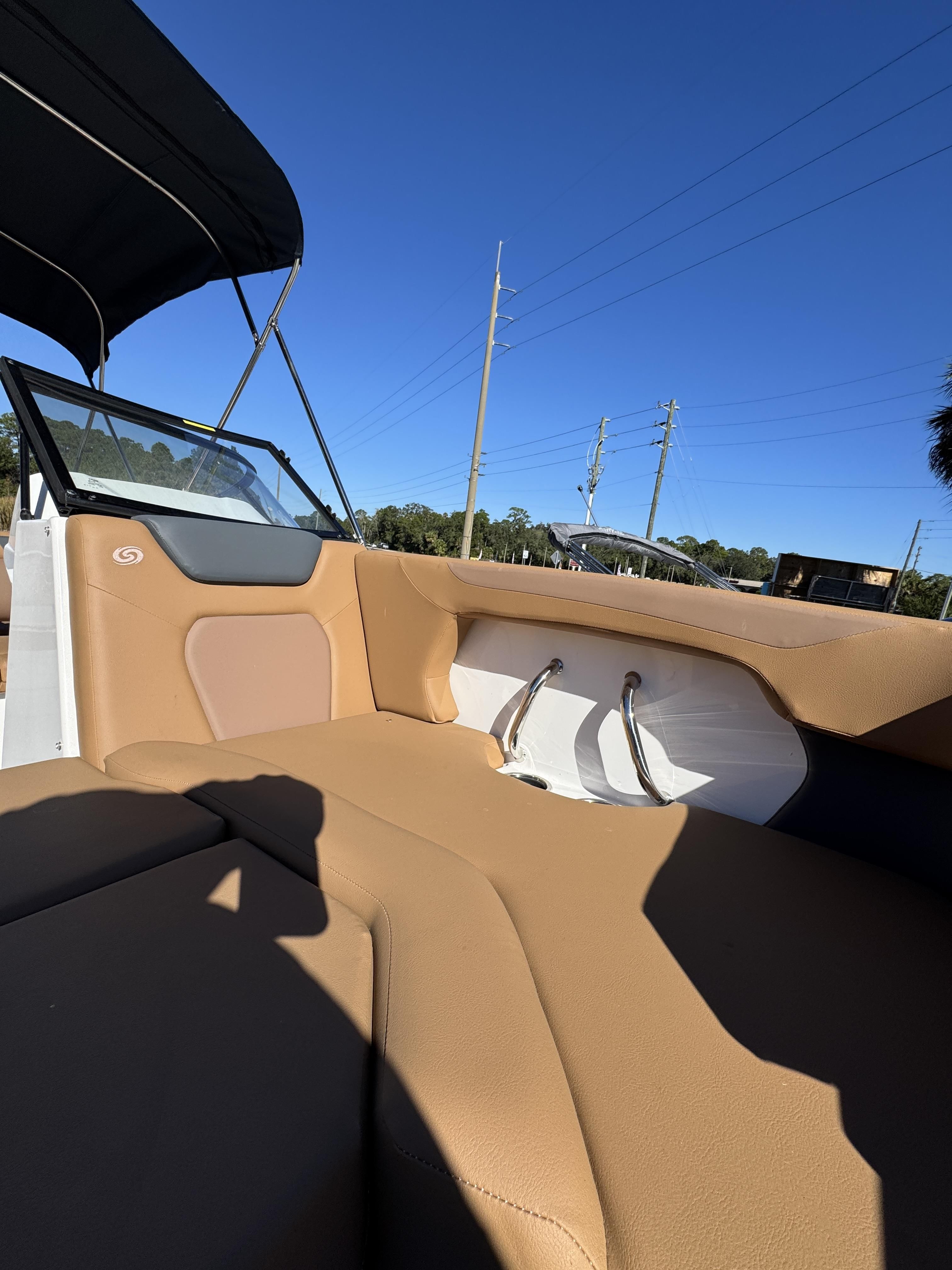 2026 Hurricane SunDeck OB SD 2050 OB - 5