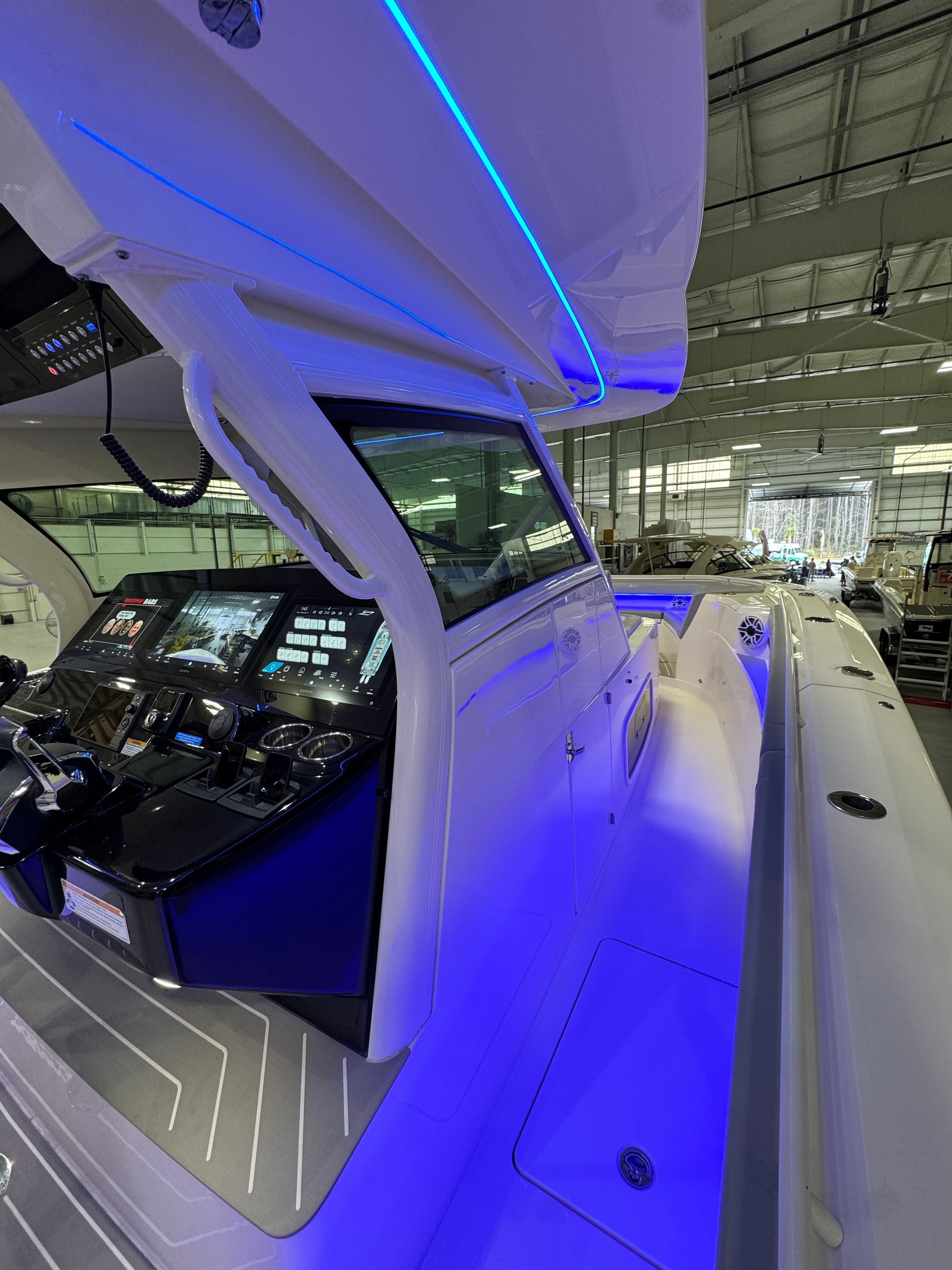 2025 Scout 400 LXF - 30