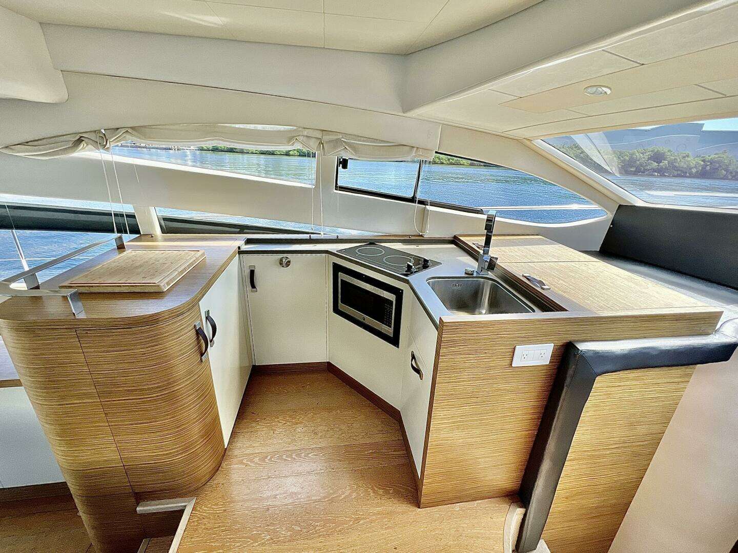 2014 Rodman Muse 44 - Image 14