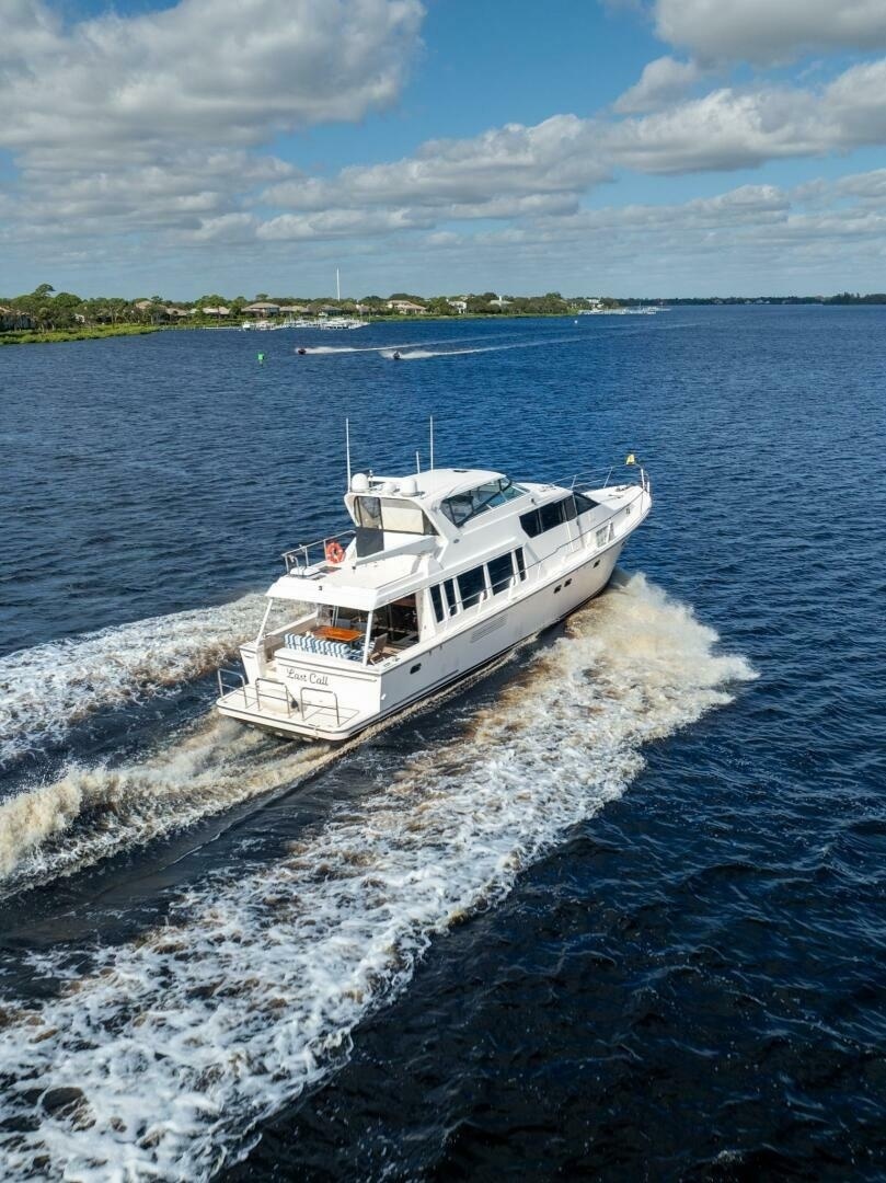 2009 Pacific Mariner 65 Motor Yacht - Image 3