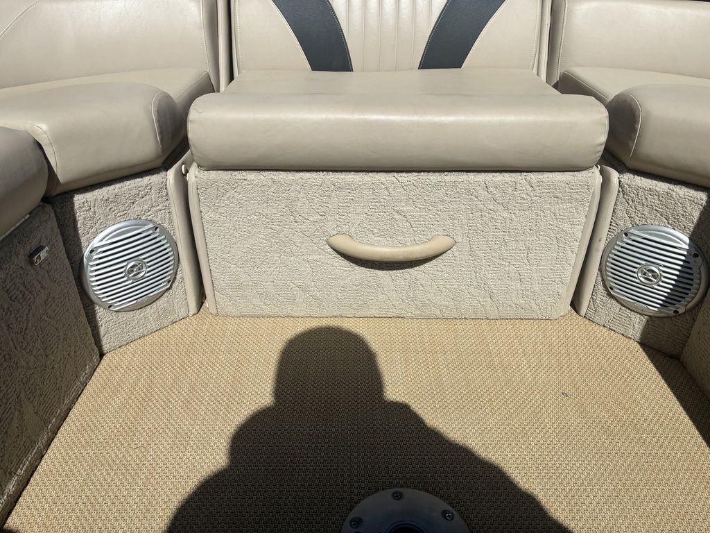 2014 Avalon 2485QL Wind Jammer - 16