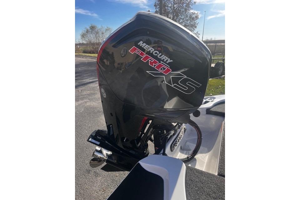 2026 Nitro Z17