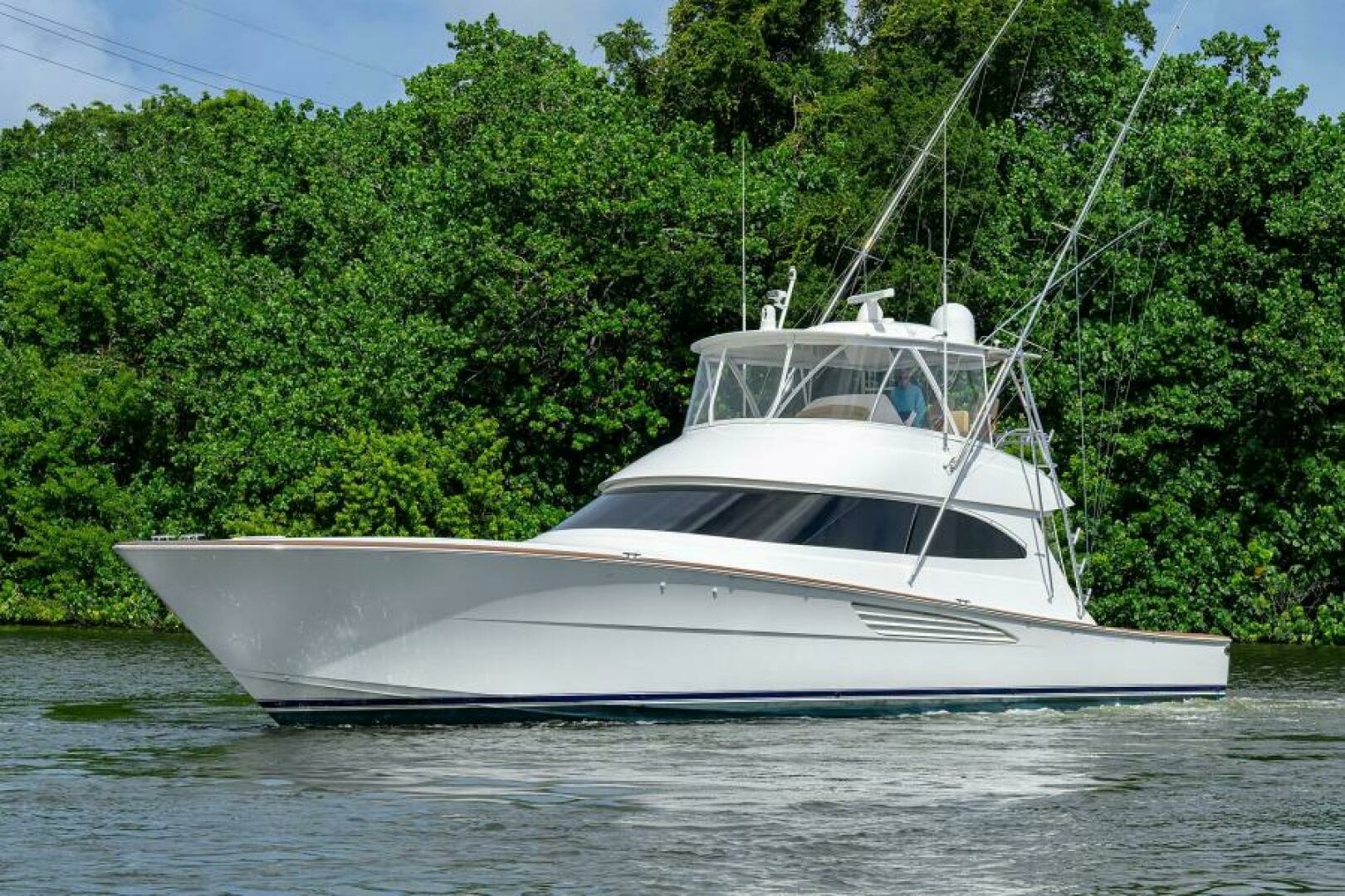2023 Viking 64 Convertible - Image 3