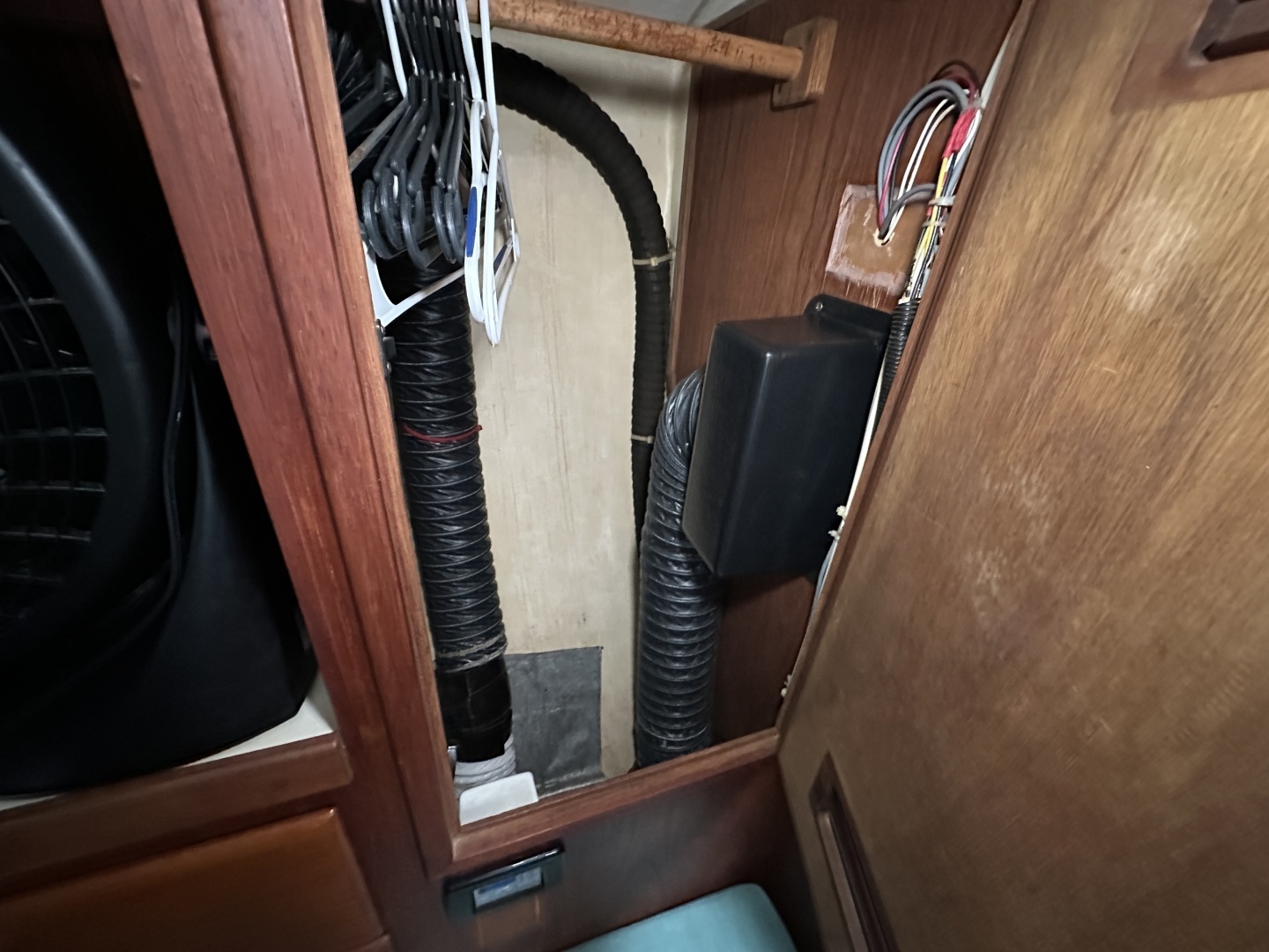 1991 Sabre 425 - Image 141