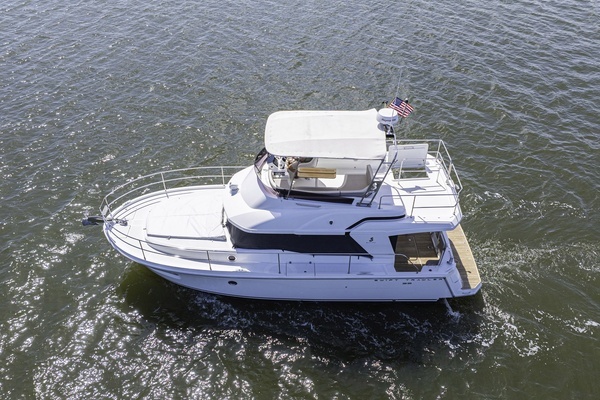 2019 Beneteau Swift Trawler