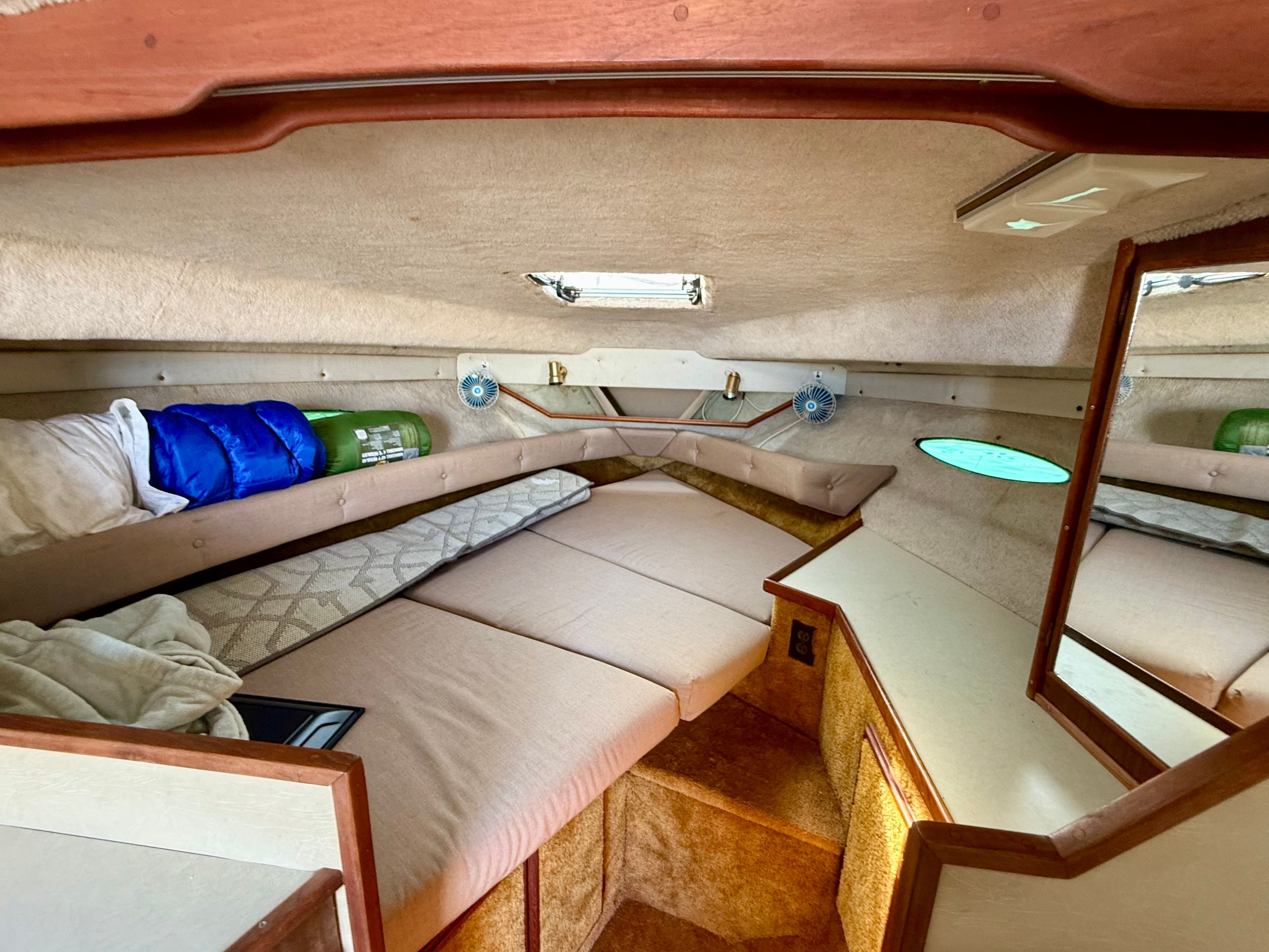 1986 Sea Ray 300 Weekender - 12