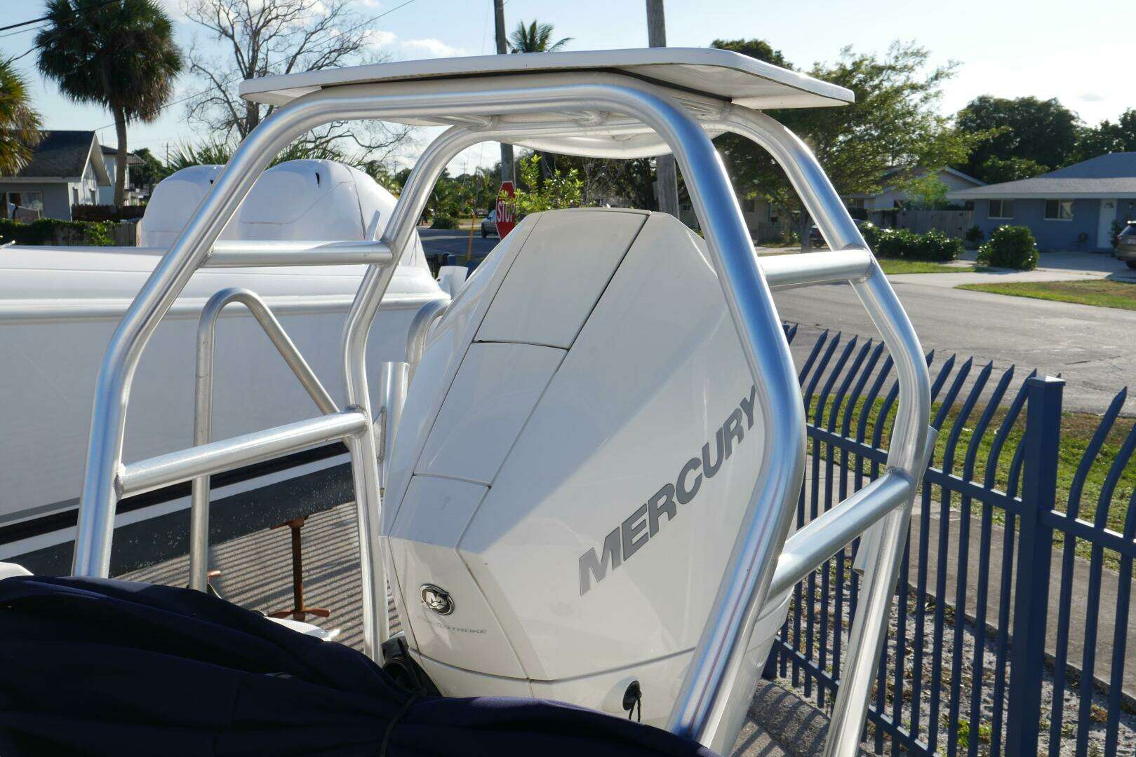 2020 Boston Whaler 210 Dauntless - Image 5
