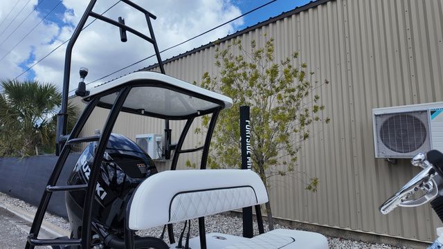 2026 Spyder FX17 Flicker - 38
