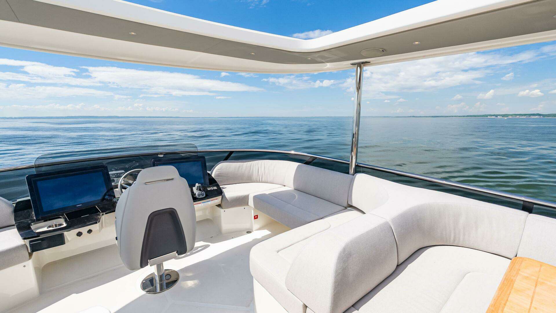 2025 Absolute Navetta 64 - Image 83