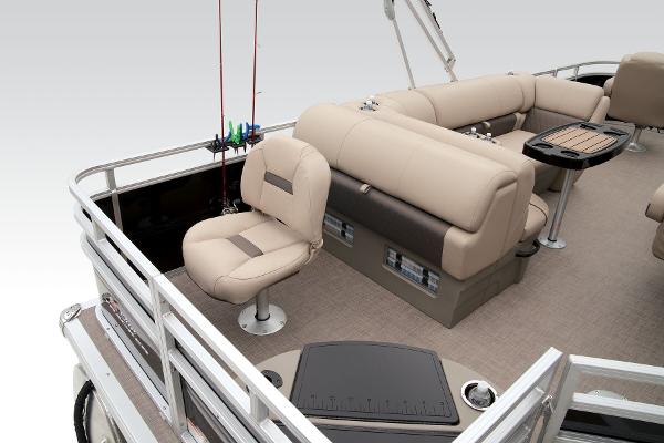 Manufacturer Provided Image: Sun Tracker SportFish 20 DLX