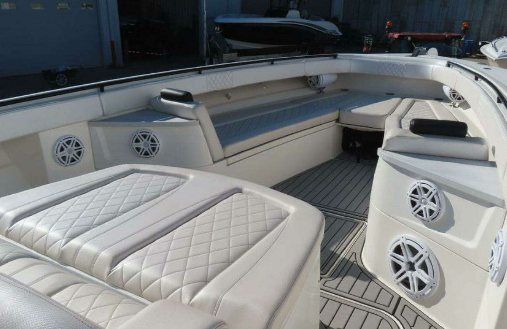 2018 HCB 53 Suenos - Image 46