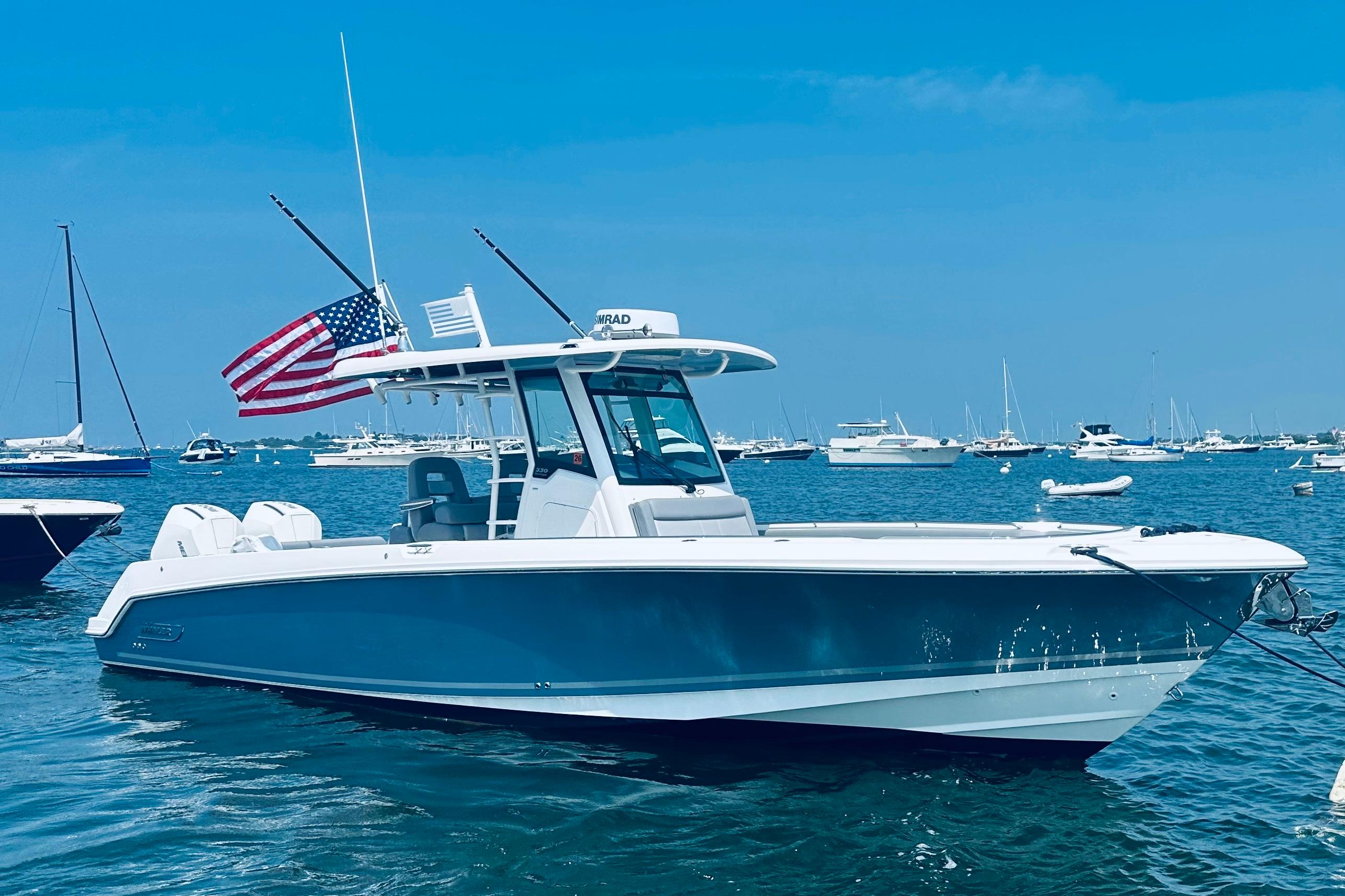 2023 Boston Whaler 330 Outrage