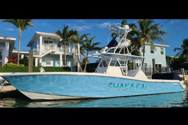 2018 Invincible 39 Open Fisherman