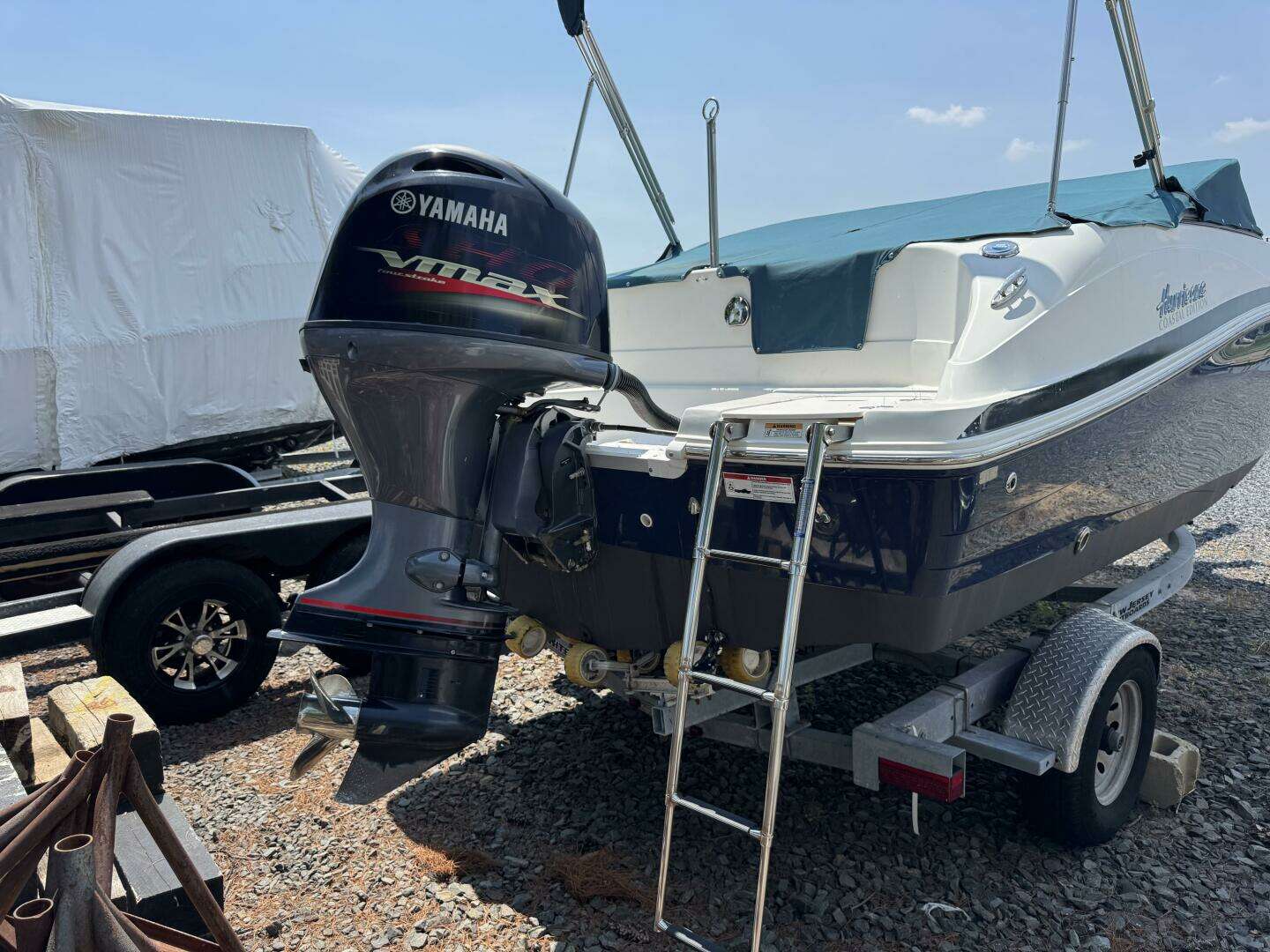 2019 Hurricane SunDeck 191 OB - Image 5
