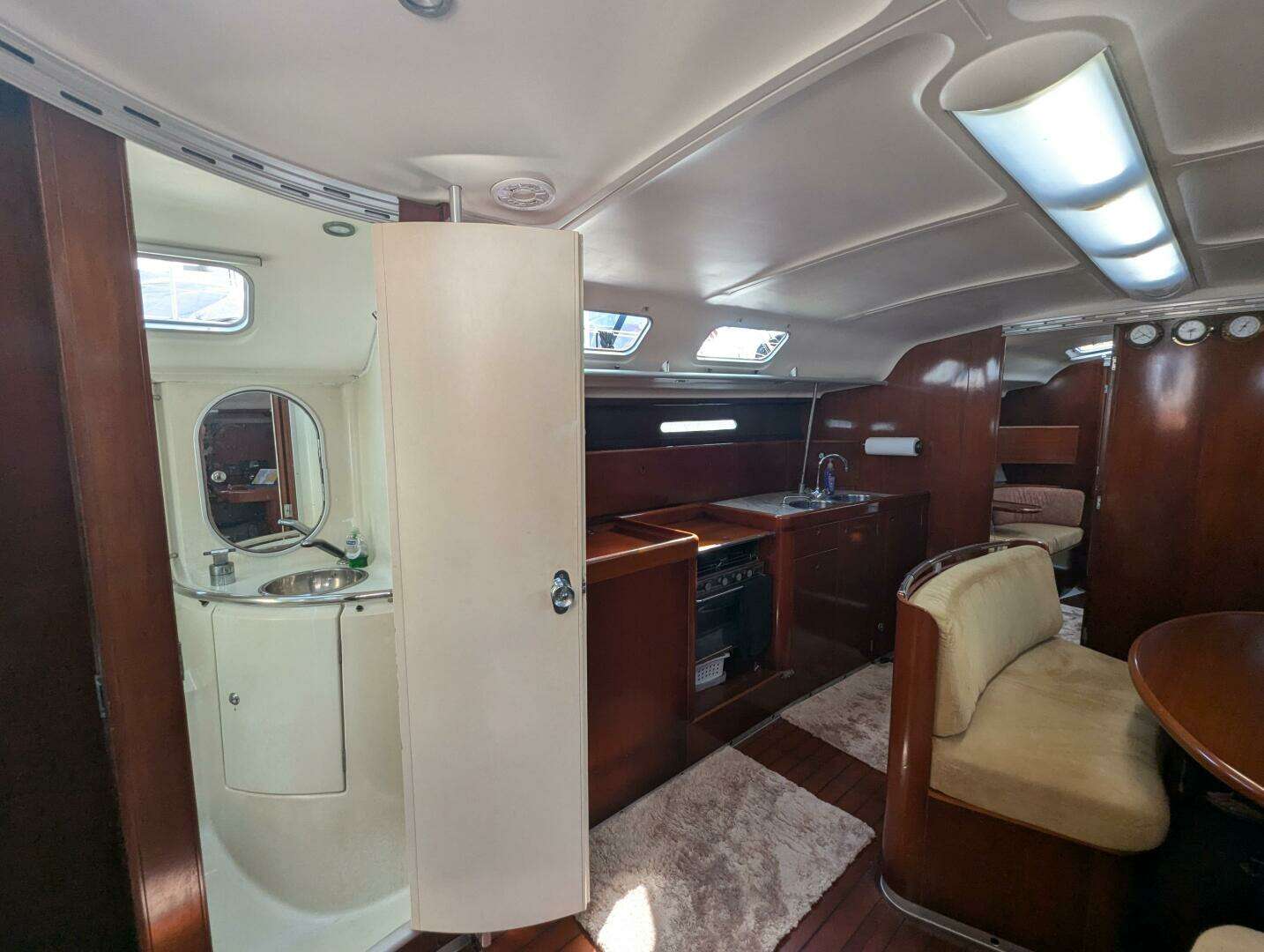 1992 Beneteau First 45F5 - Image 31