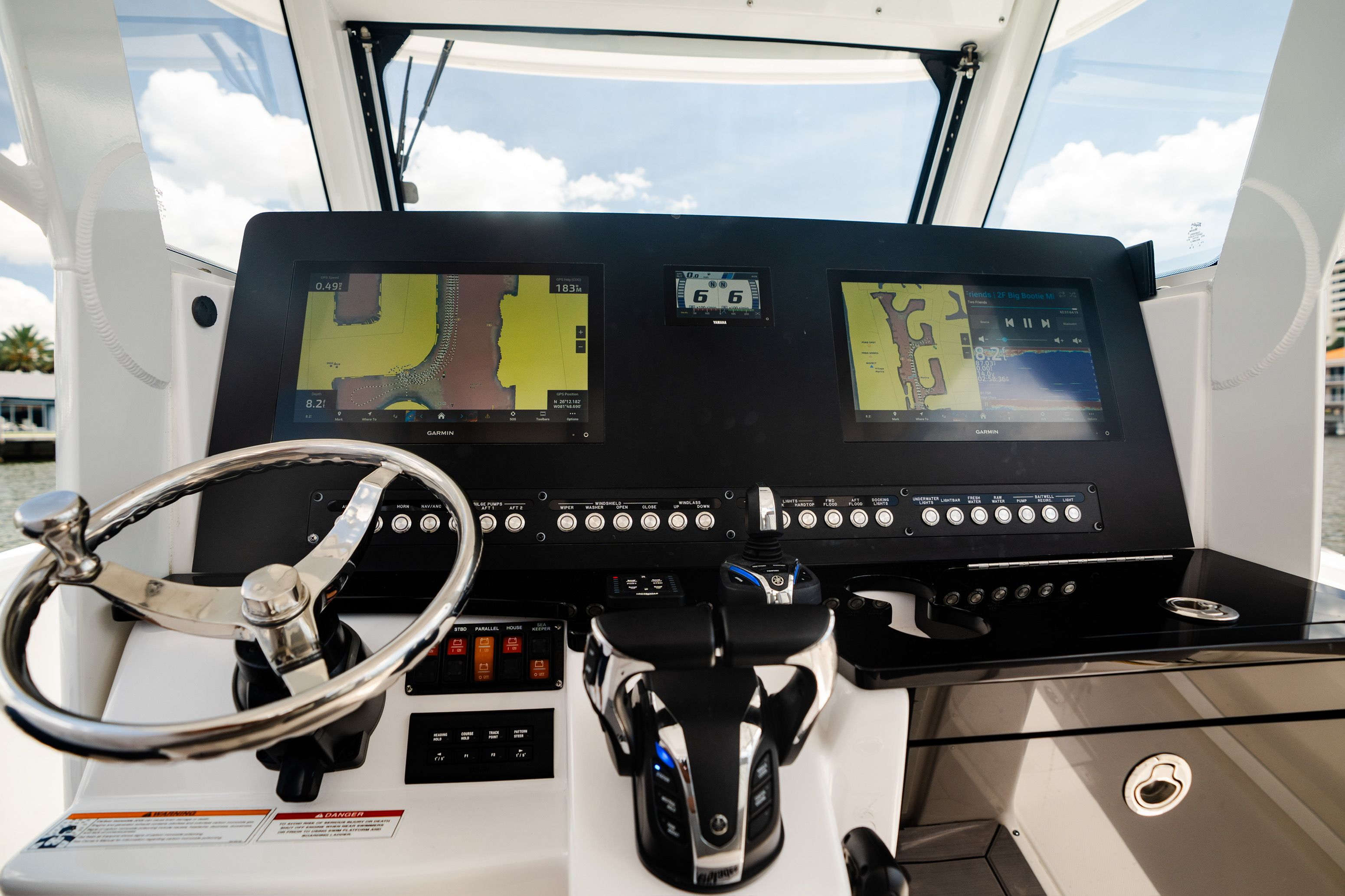 2024 Everglades 365 Center Console - 30