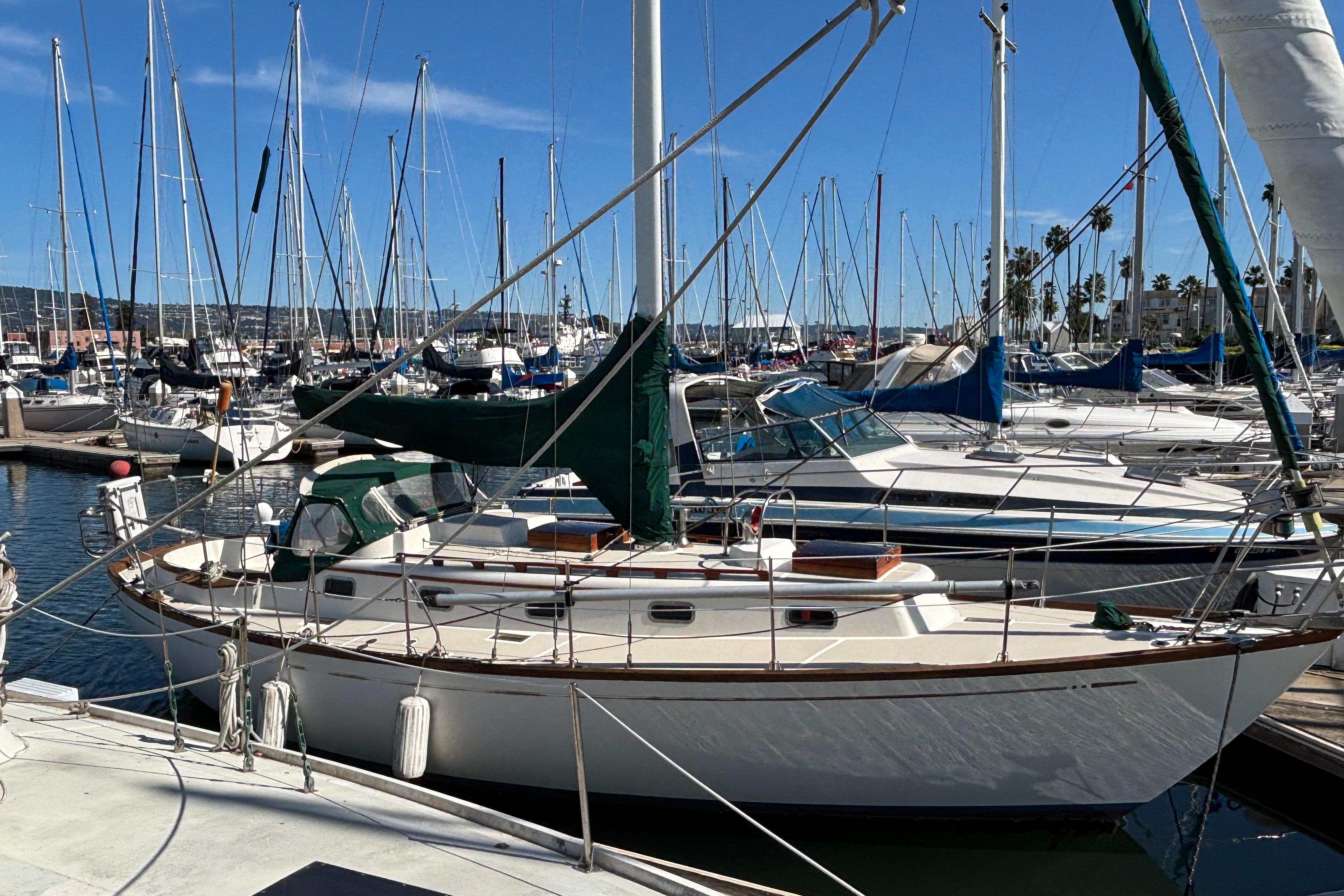 1985 Mason 33