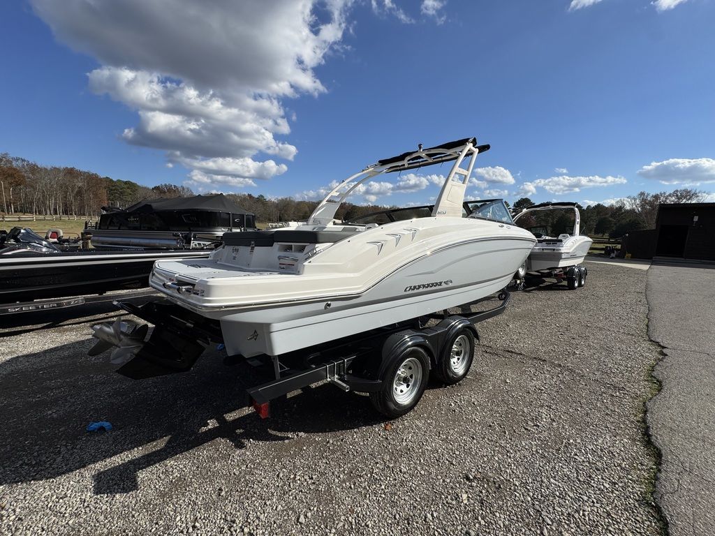 2026 Chaparral 23 SSi
