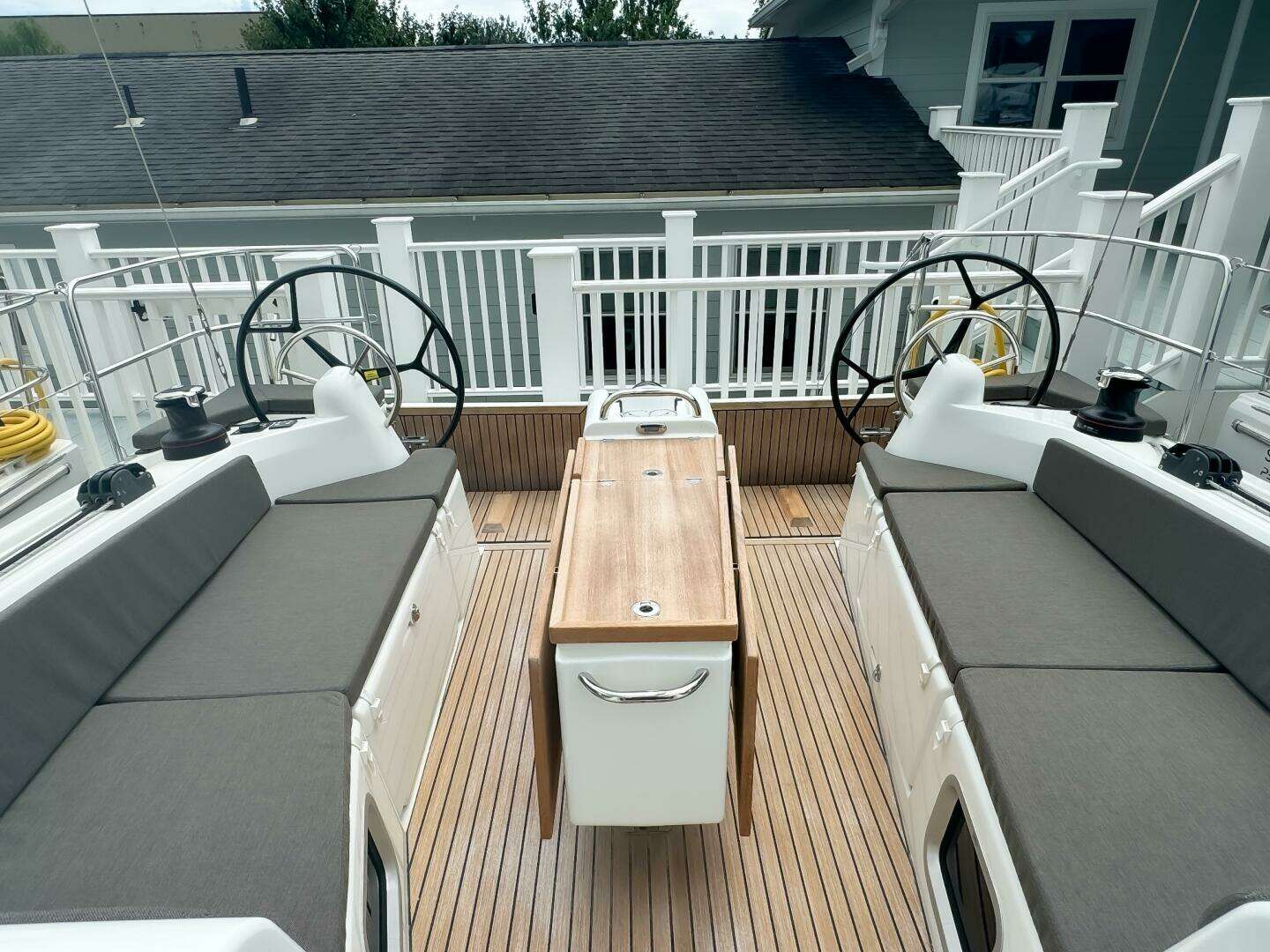 2024 Jeanneau Sun Odyssey 410 - Image 13