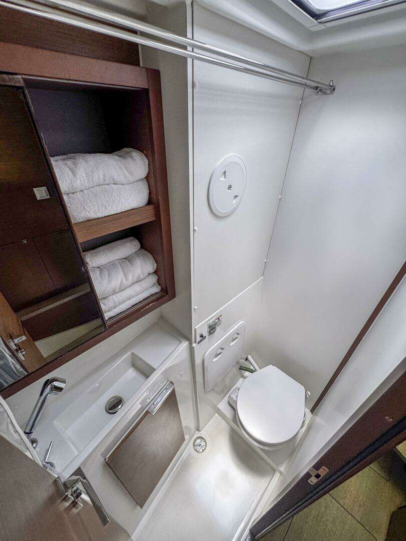 2020 Lagoon 40 - Image 34