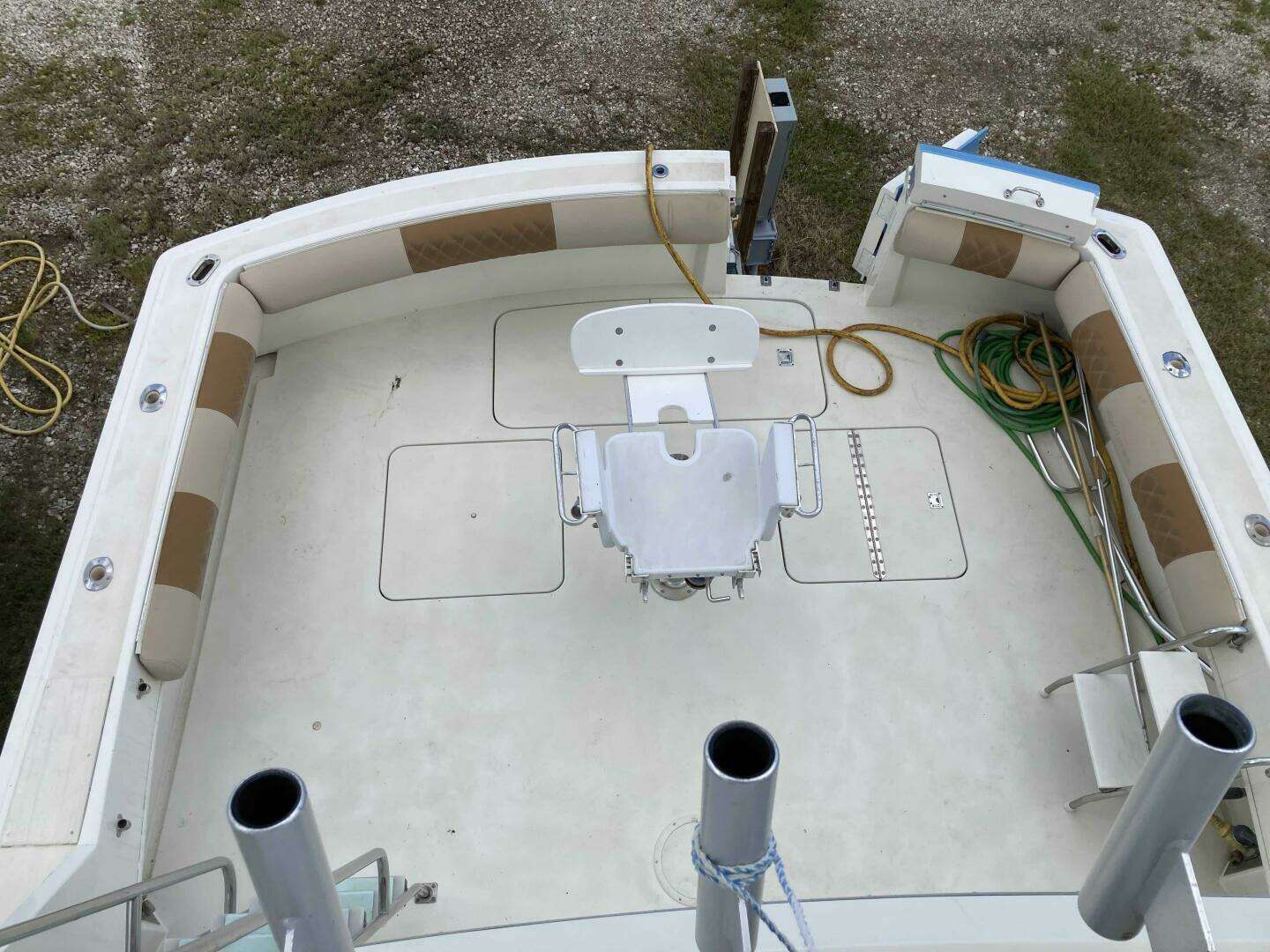 1985 Hatteras Sport Fish - Image 9