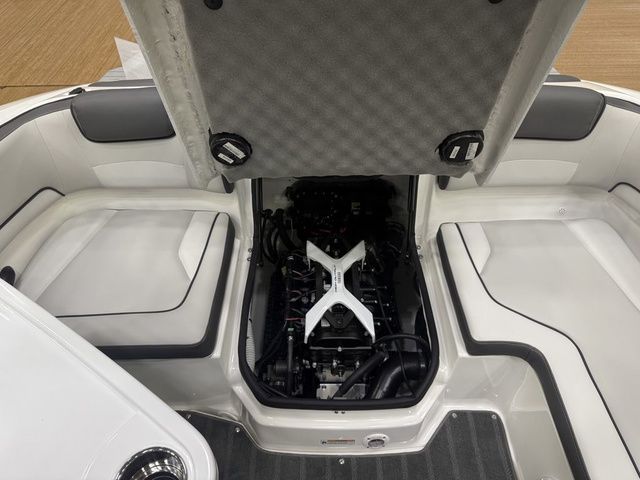 2026 Yamaha Boats SX190 - 8