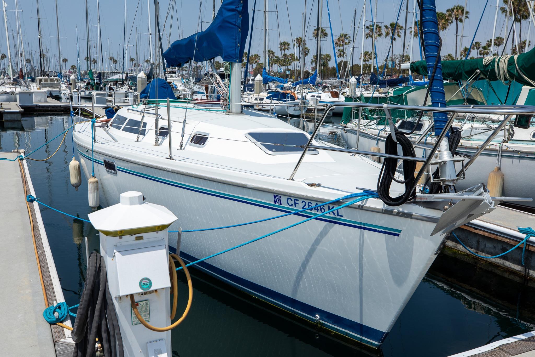 1995 Catalina 320