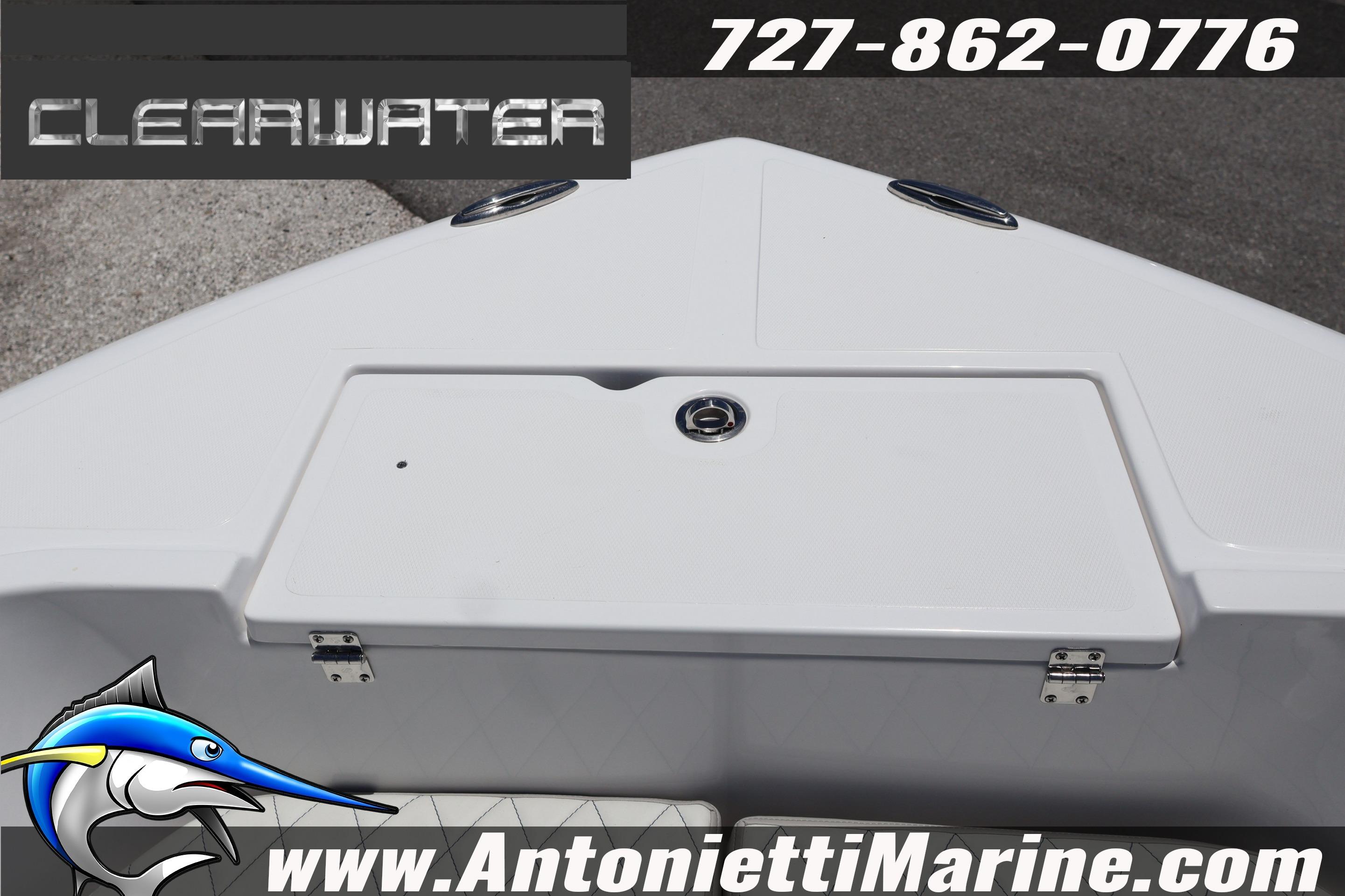 Clearwater 2000 Center Console boat, 2026 model, showcased by Antonietti Marine.