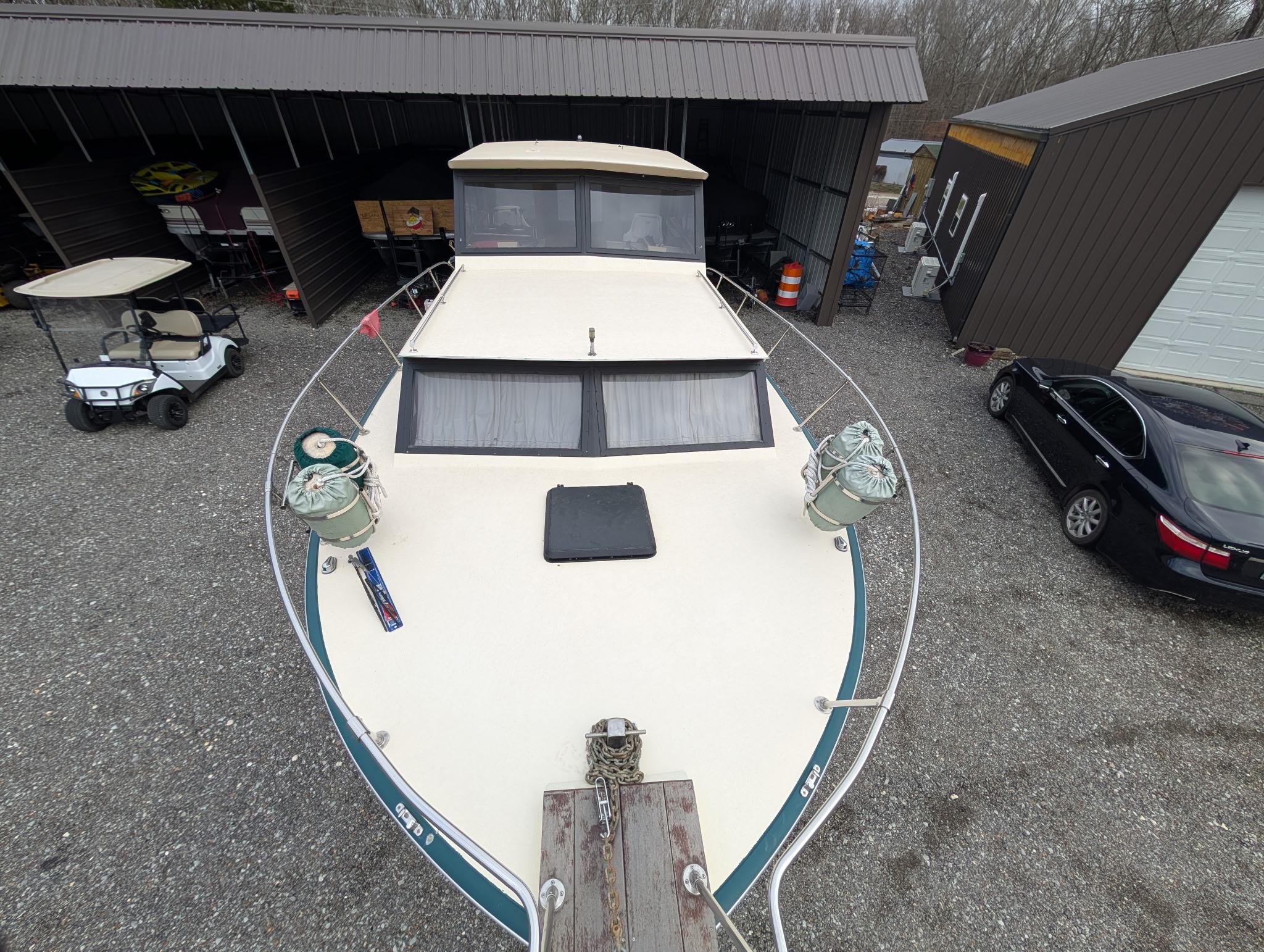 1989 Marinette 28 Sport Fish Fly Bridge