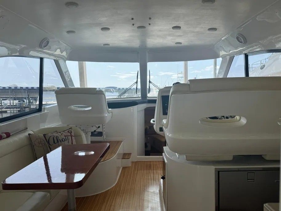 2012 Intrepid 475 - 10