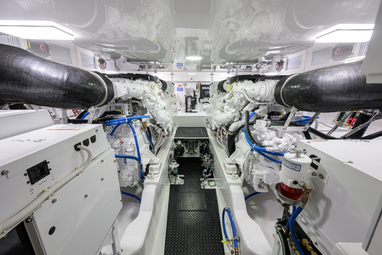 2024 Viking 54 Convertible - Image 46