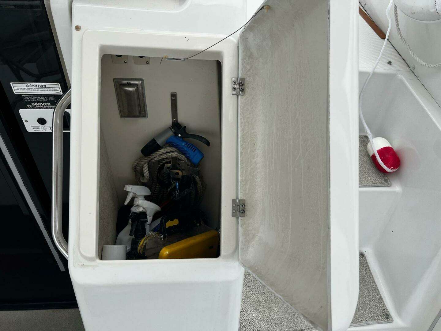 1999 Carver 356 Aft Cabin - Image 19