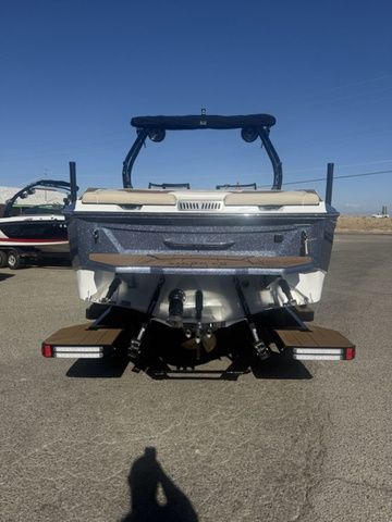 2026 Supreme S240 - 4