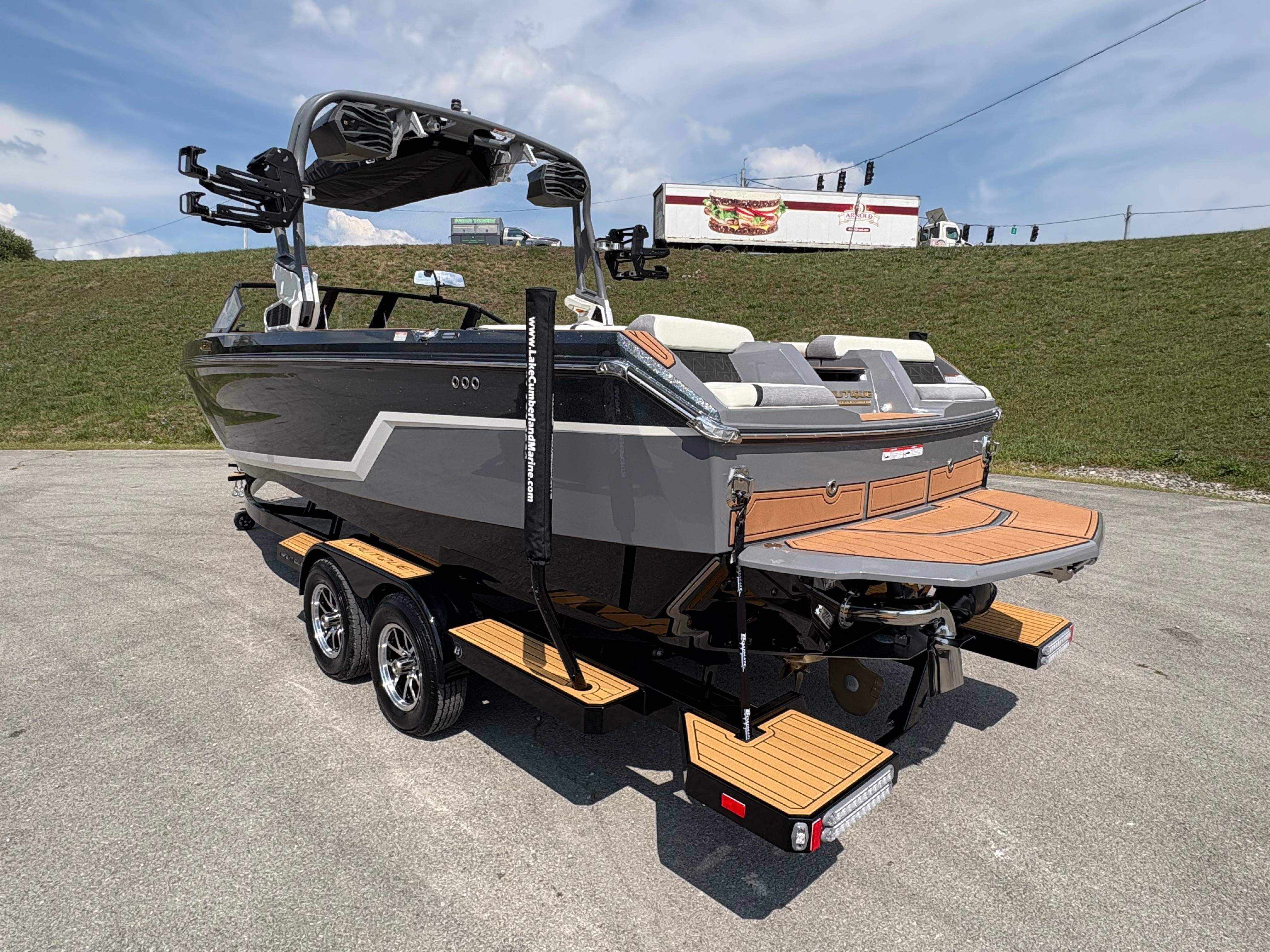 2026 Nautique GS24 - 71