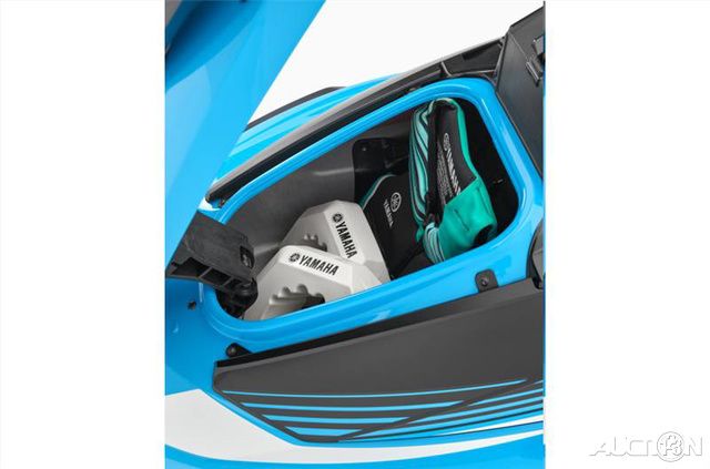 2024 Yamaha WaveRunner VX DLX - 4