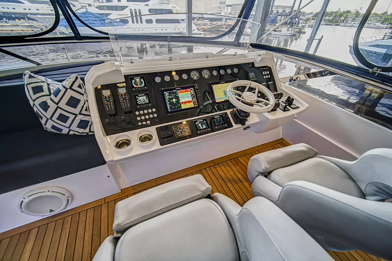 2019 Sunseeker 86 Yacht - Image 22