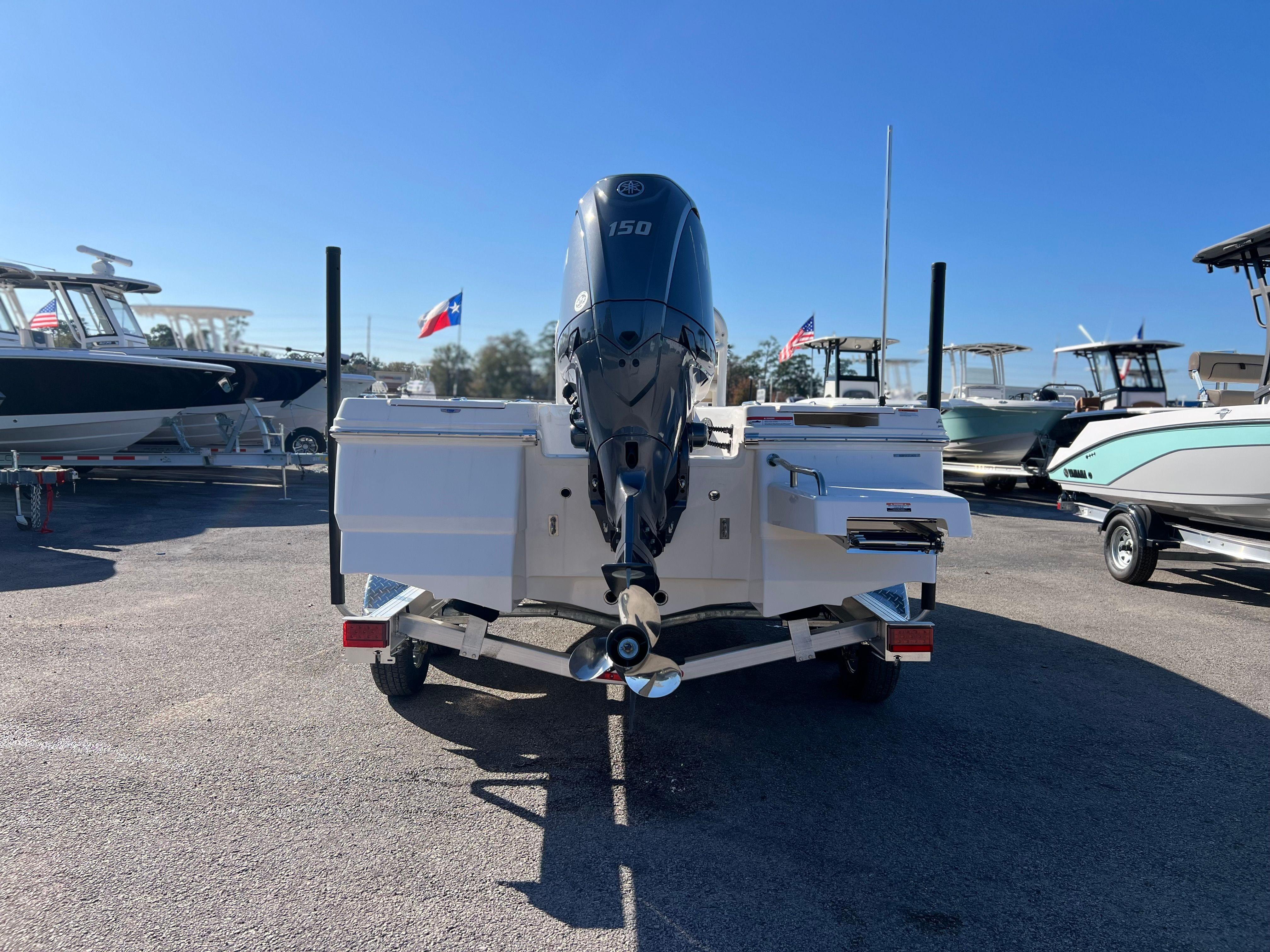 2025 ROBALO 206 CAYMAN STD - Image 6