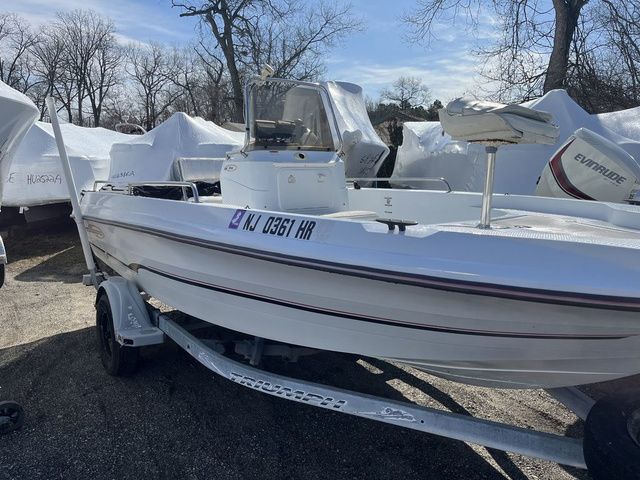 2003 Triumph 190 Bay
