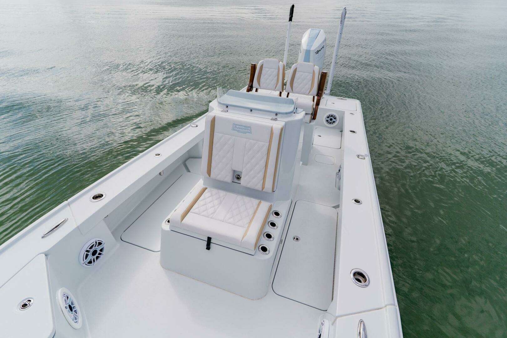 2026 Broadwater Boatworks 25 Bay Cat - Image 23