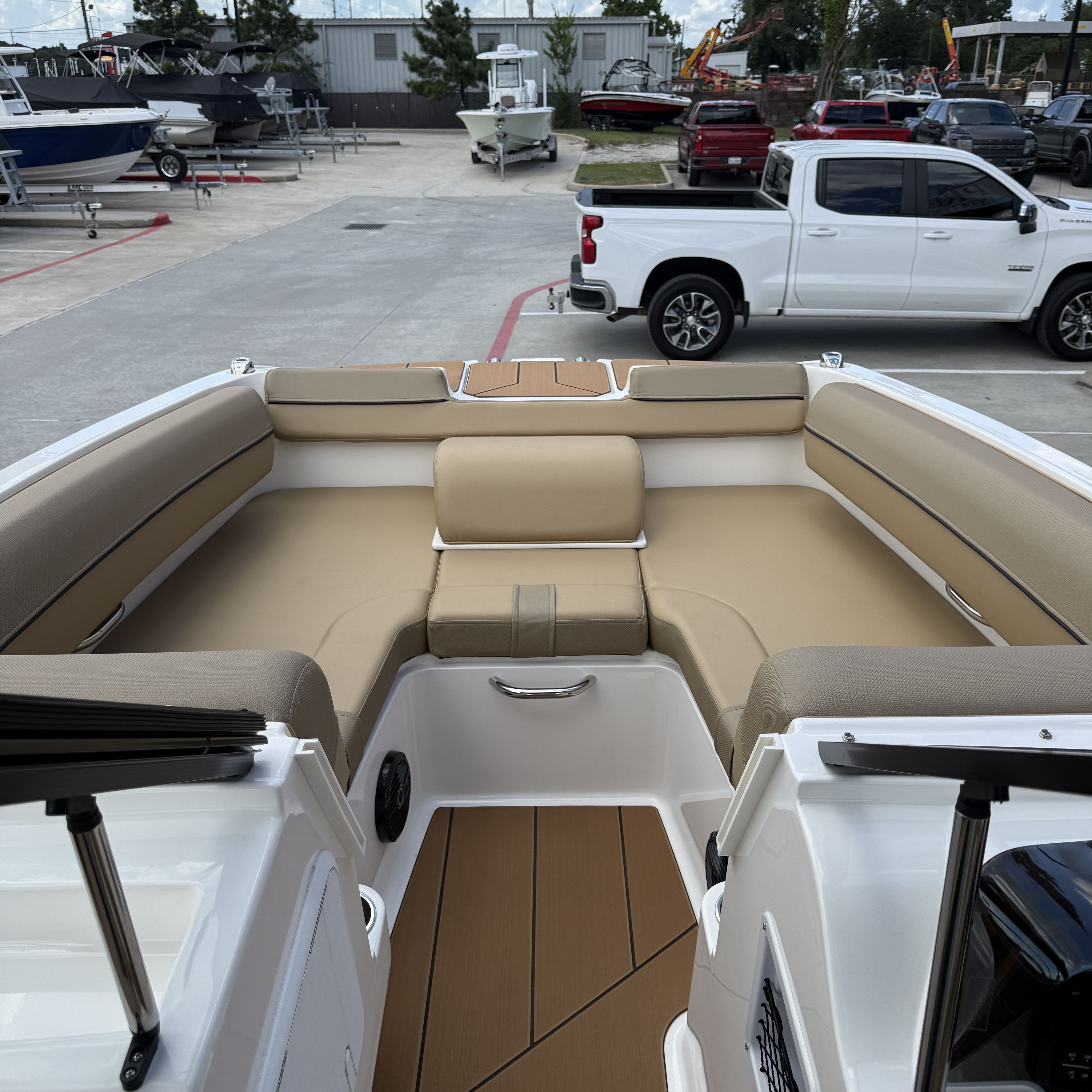 2025 Bayliner D20I - 18