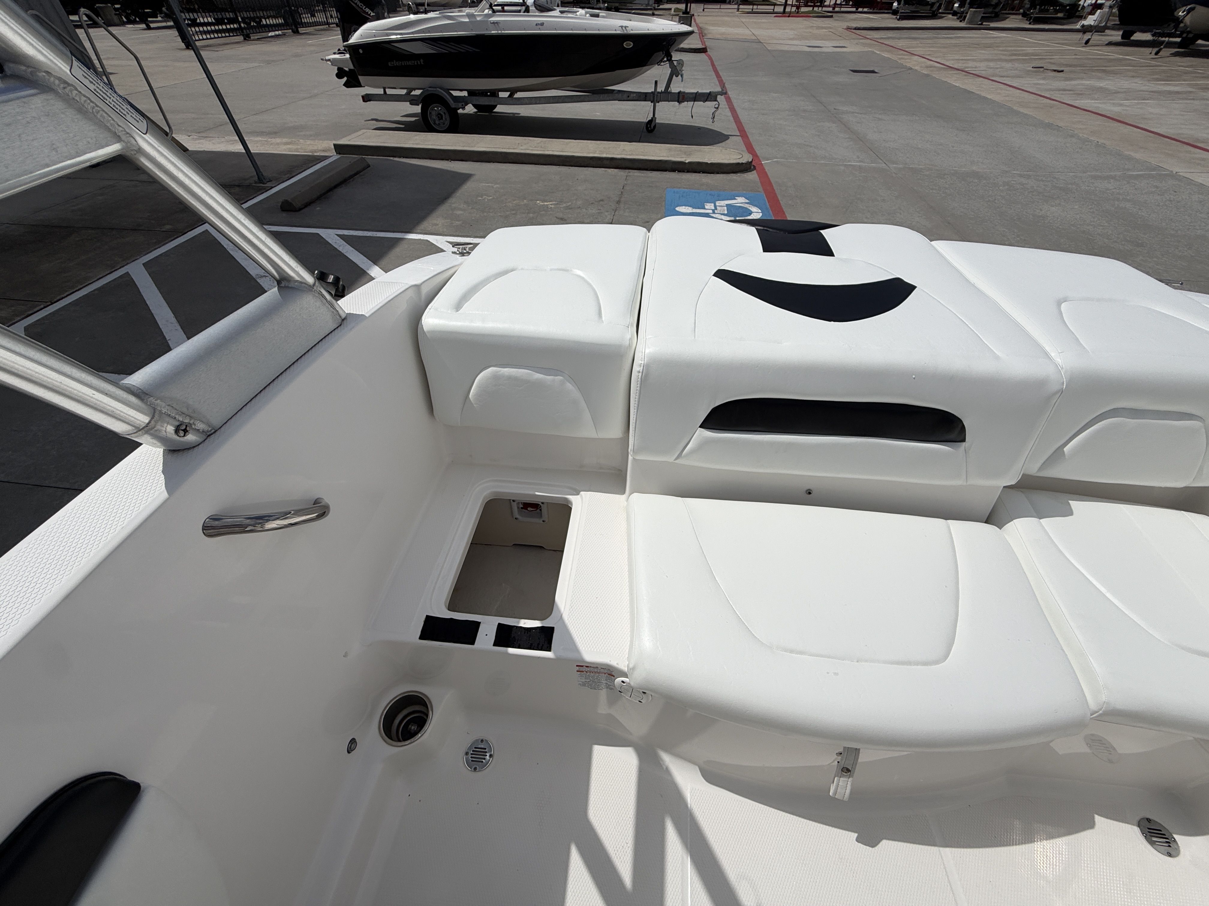 2012 Chaparral 19 H2O Sport - 15