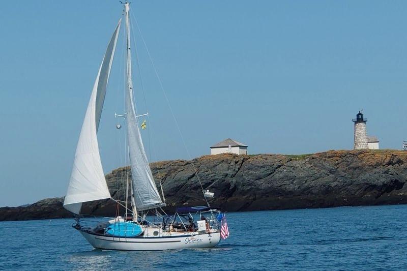 1982 Pacific Seacraft 37