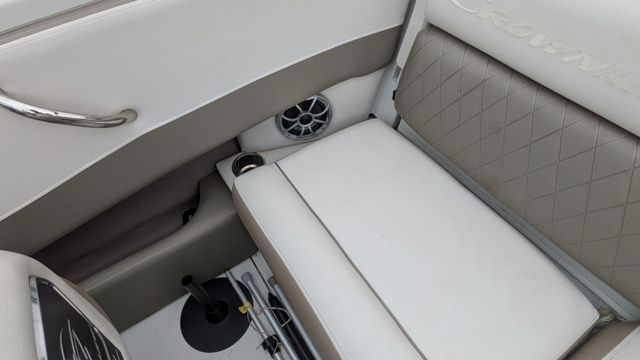 2024 Crownline 200 SS - 15