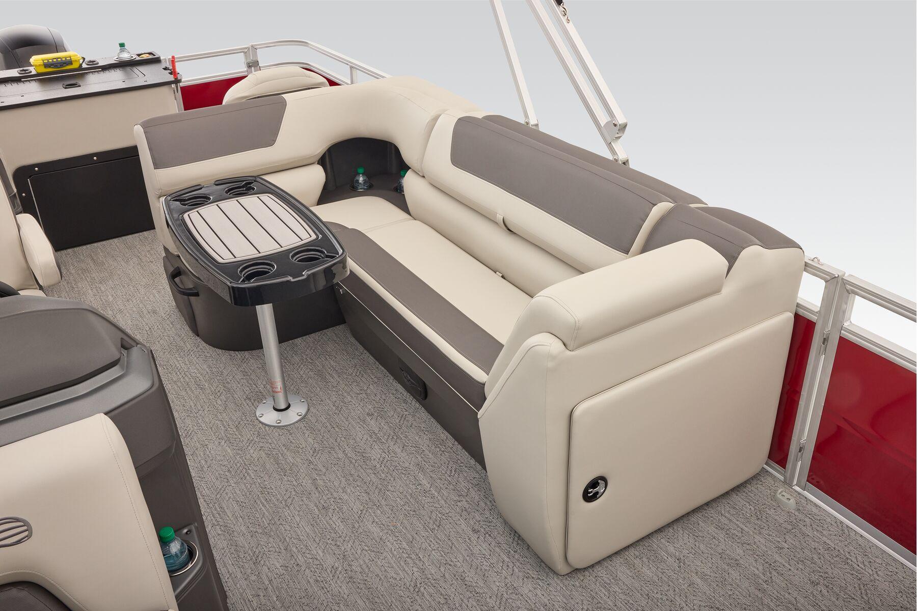 2026 Sun Tracker Fishin' Barge 22 DLX - 46